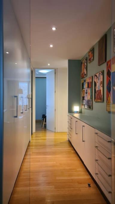 Exceptional calm 3BR, 2.5BA apartment with patio, pool & gym