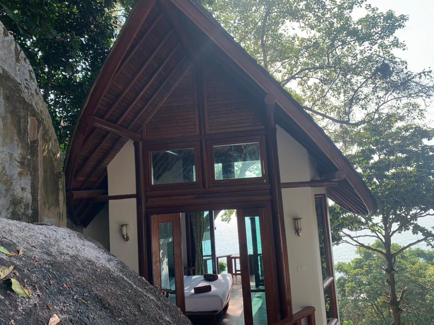 Hotel Kohtao Heritage Hideaway - Image 1