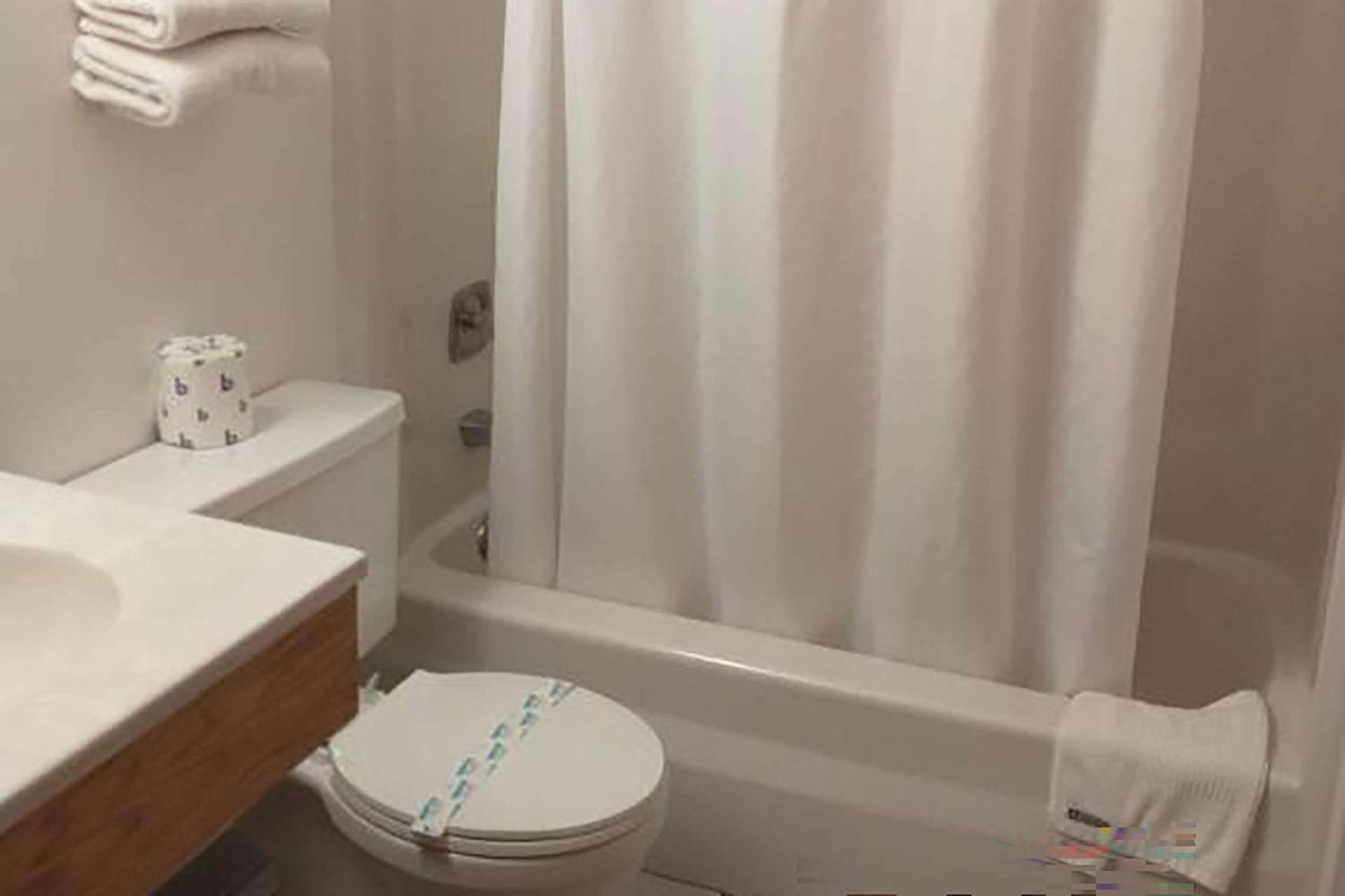 Alexandria Vacations - Sauk River Inn  Suites, a Travelodge by Wyndham - Property Image 3