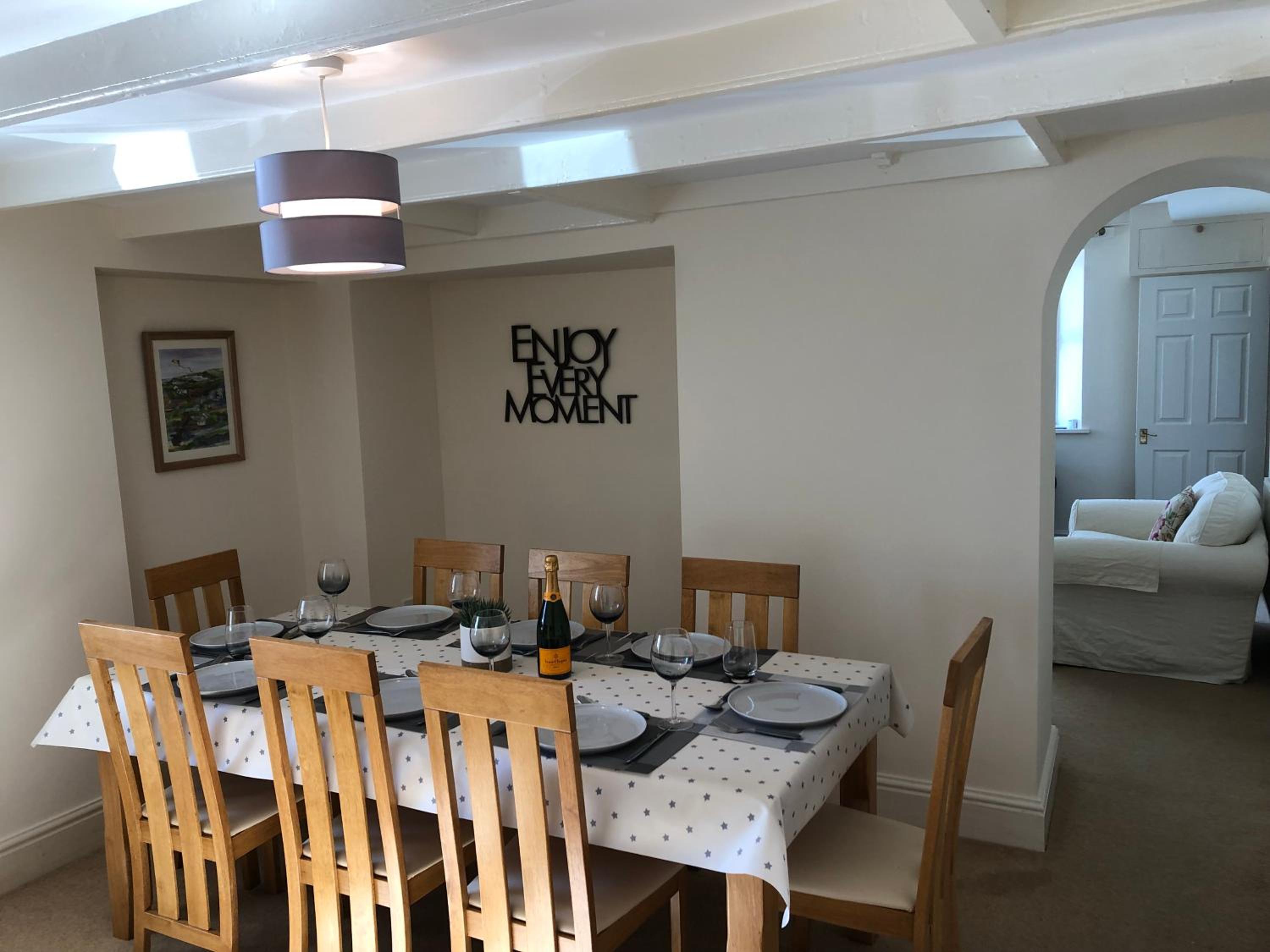 White Lion Aberporth