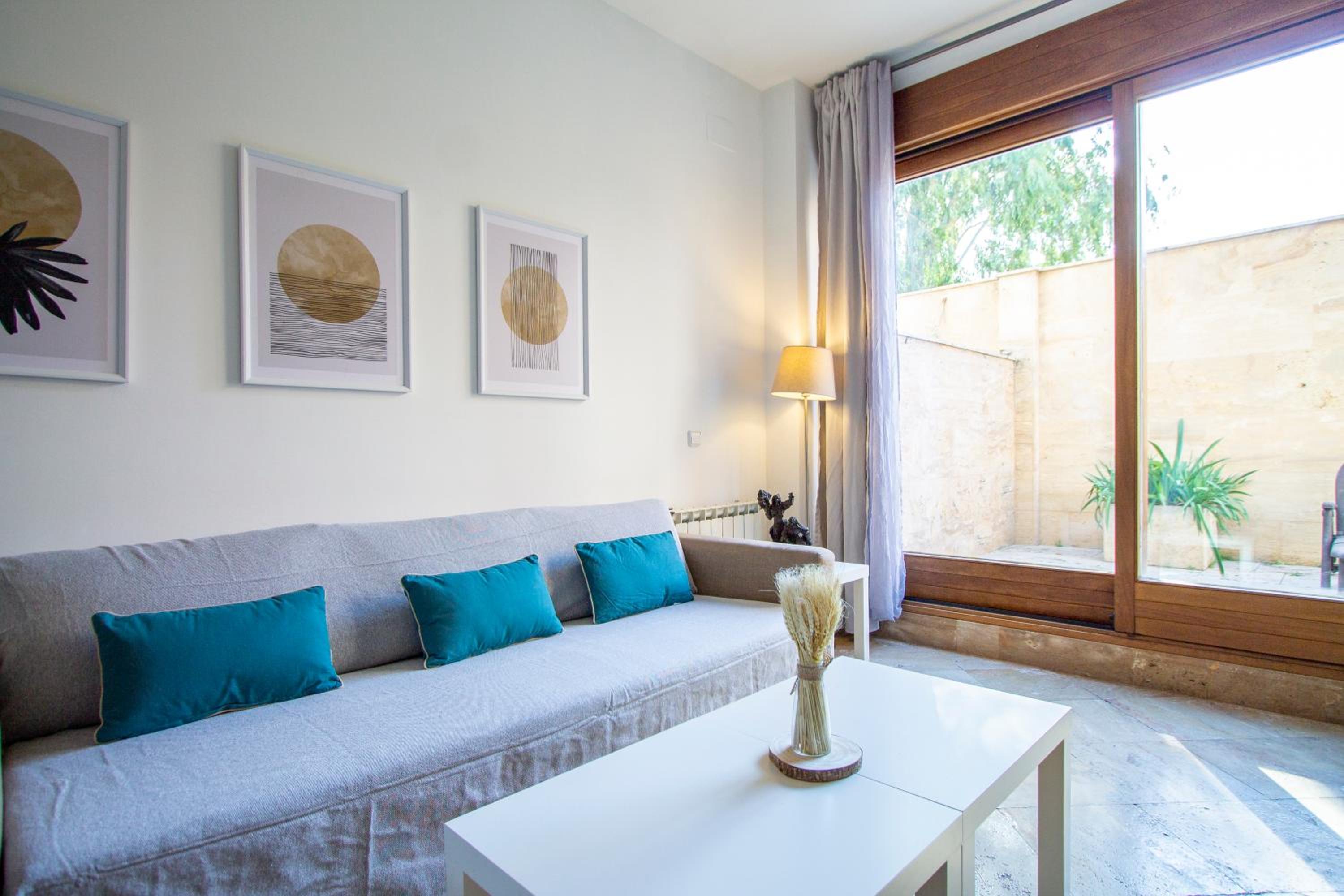 Apartamentos Villablino Arturo Soria