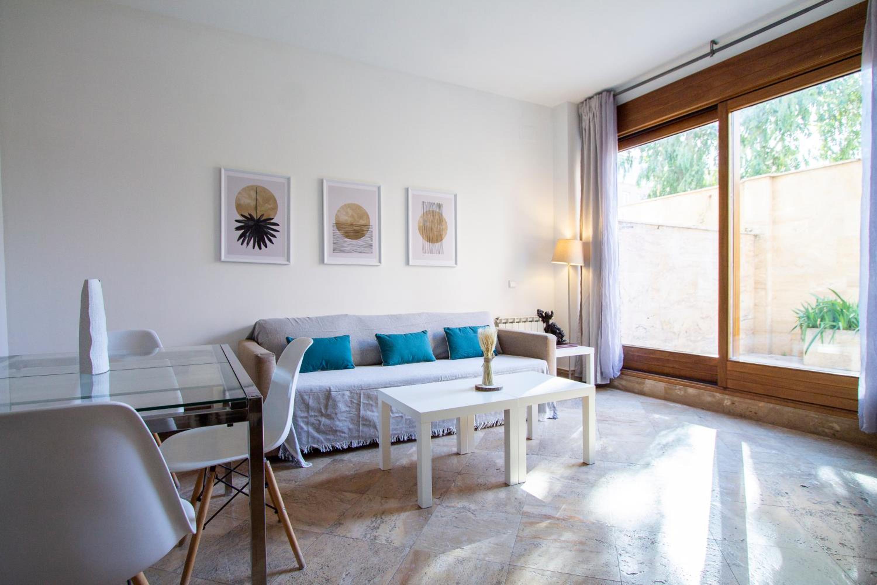 Apartamentos Villablino Arturo Soria