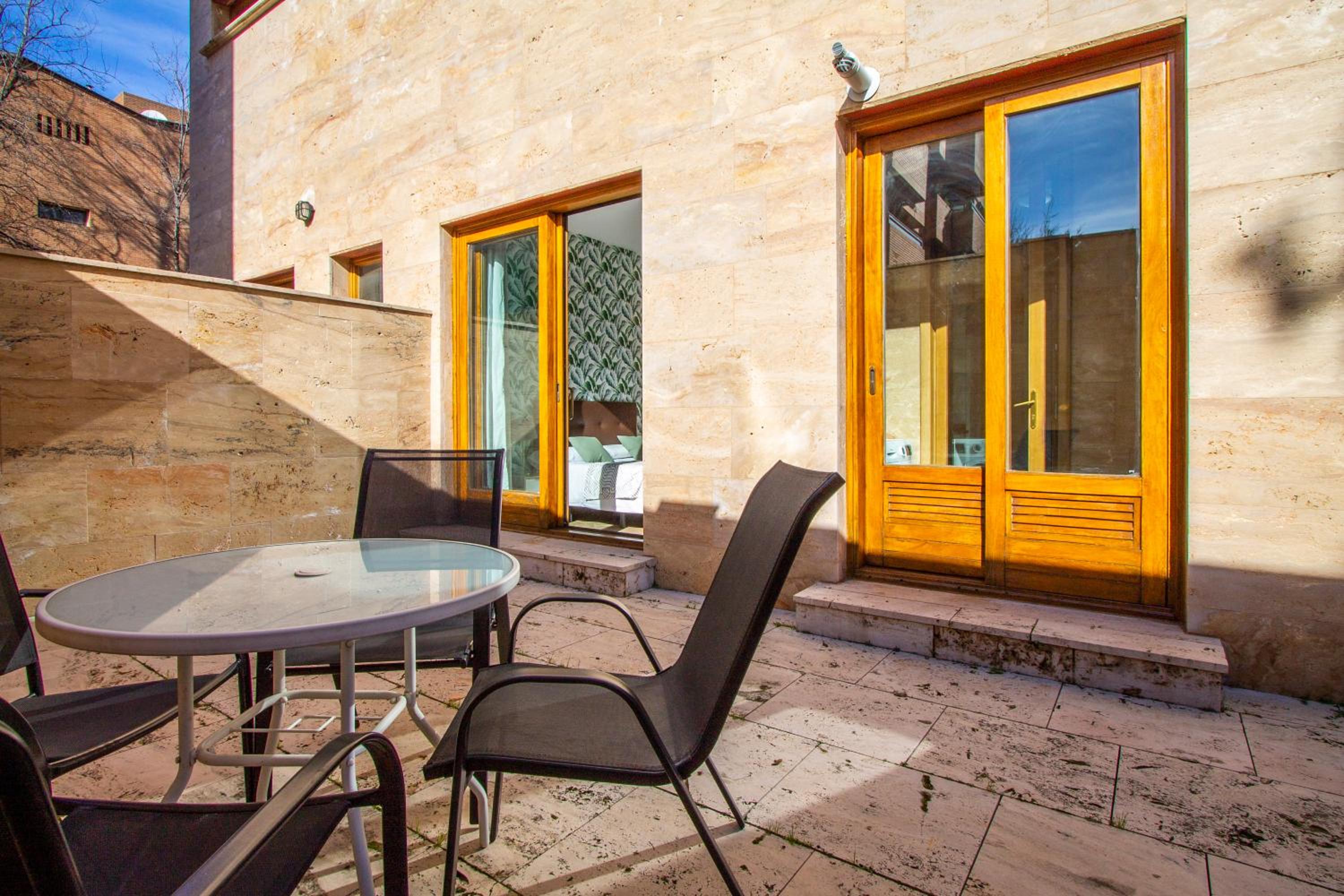 Apartamentos Villablino Arturo Soria