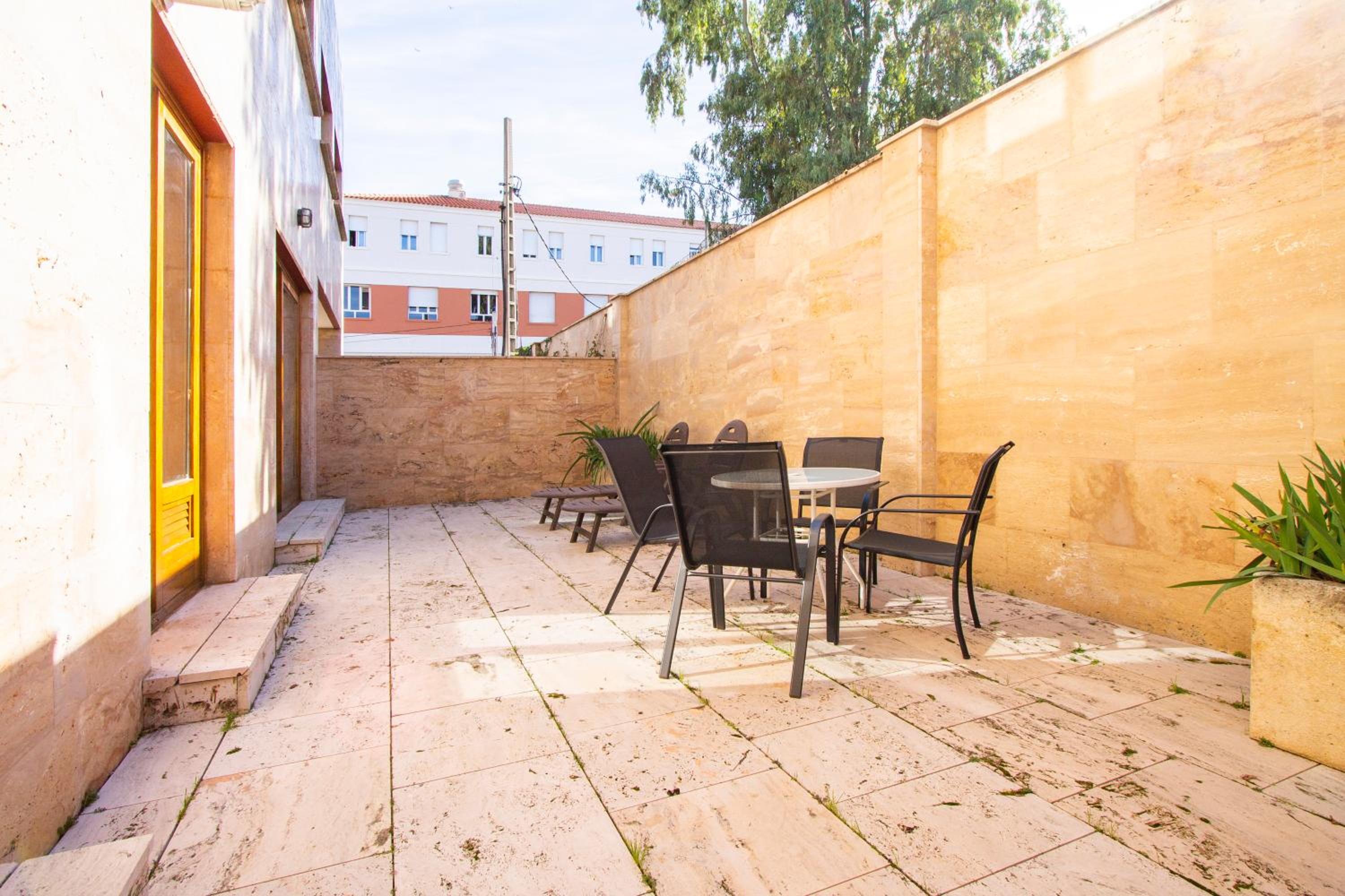 Apartamentos Villablino Arturo Soria