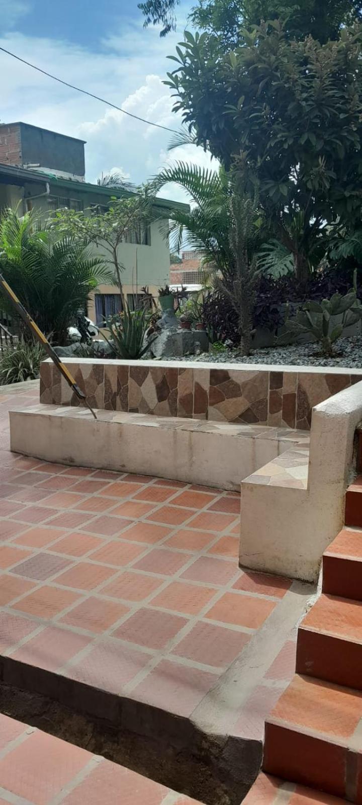 Apartamento de 2 habitaciones en Robledo a 20 minutos del centro