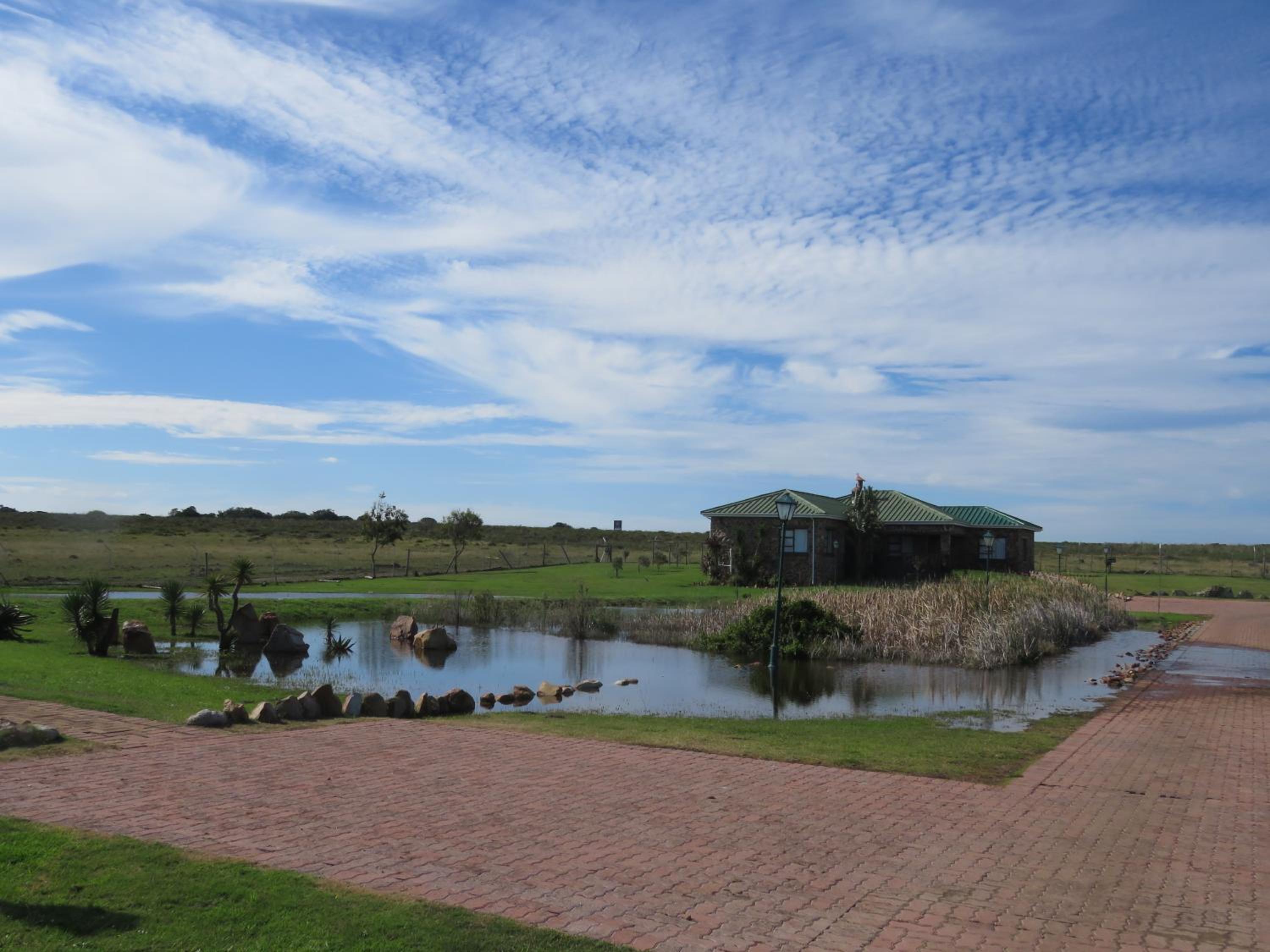 Mentors Country Estate