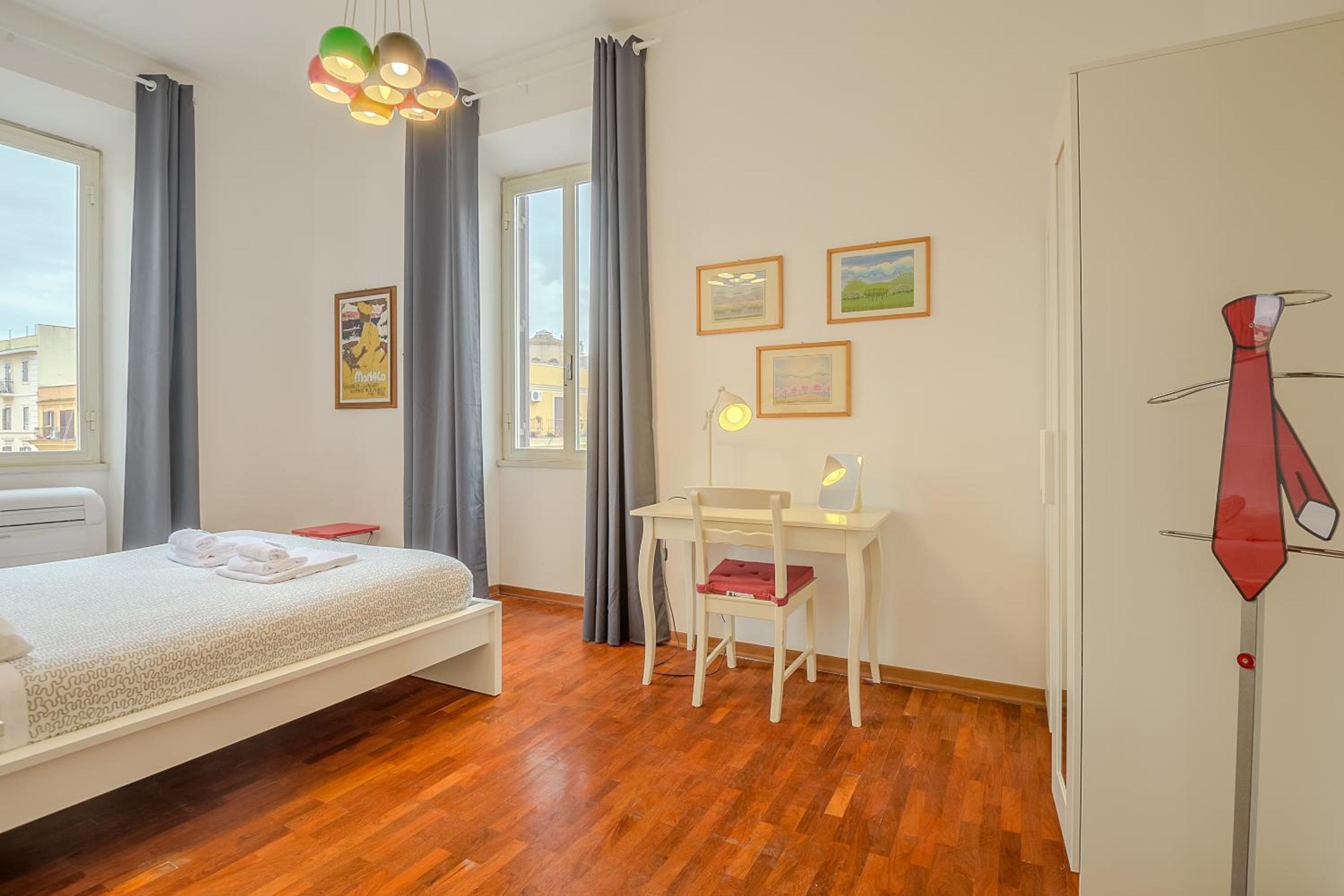Candia Cento Apartment Vatican Museums