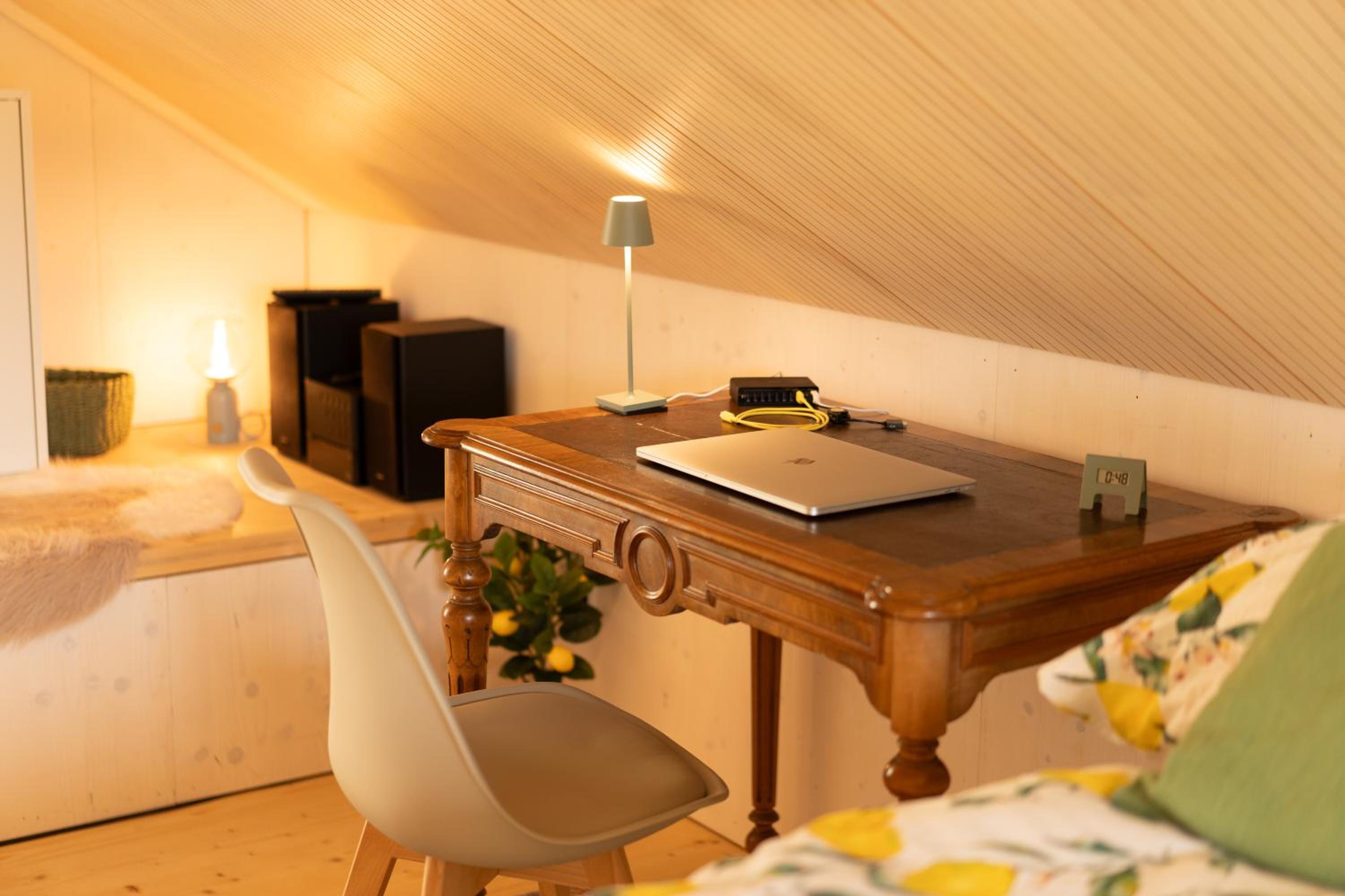 Tiny House Chez Claudine - Relaxen, Workspace, Nähe Thermen, Netflix, free Parking & Wifi