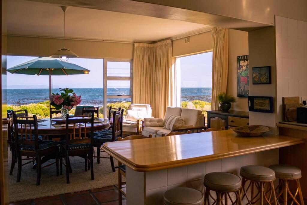 Seafront Family Getaway, Vermont view 5