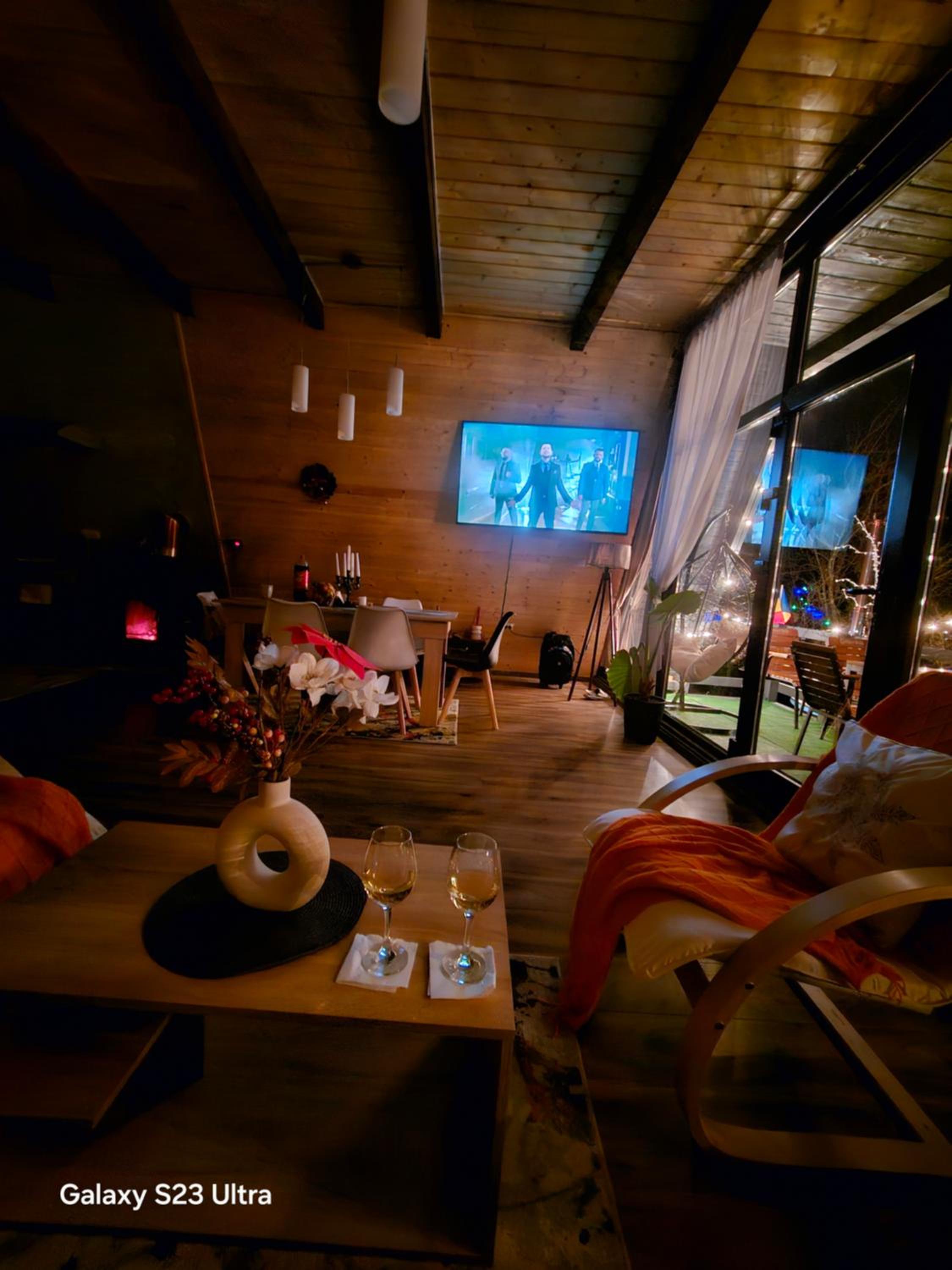 Cabana Apuseni Forest