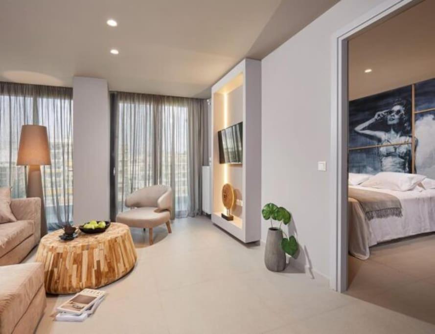 CW Athens Riviera Suite