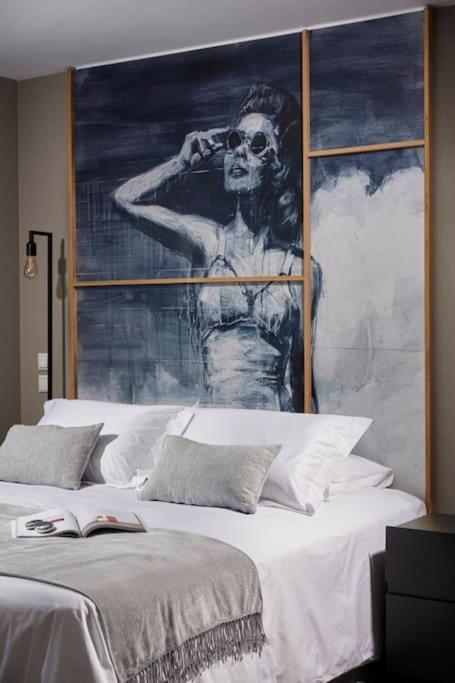 CW Athens Riviera Suite