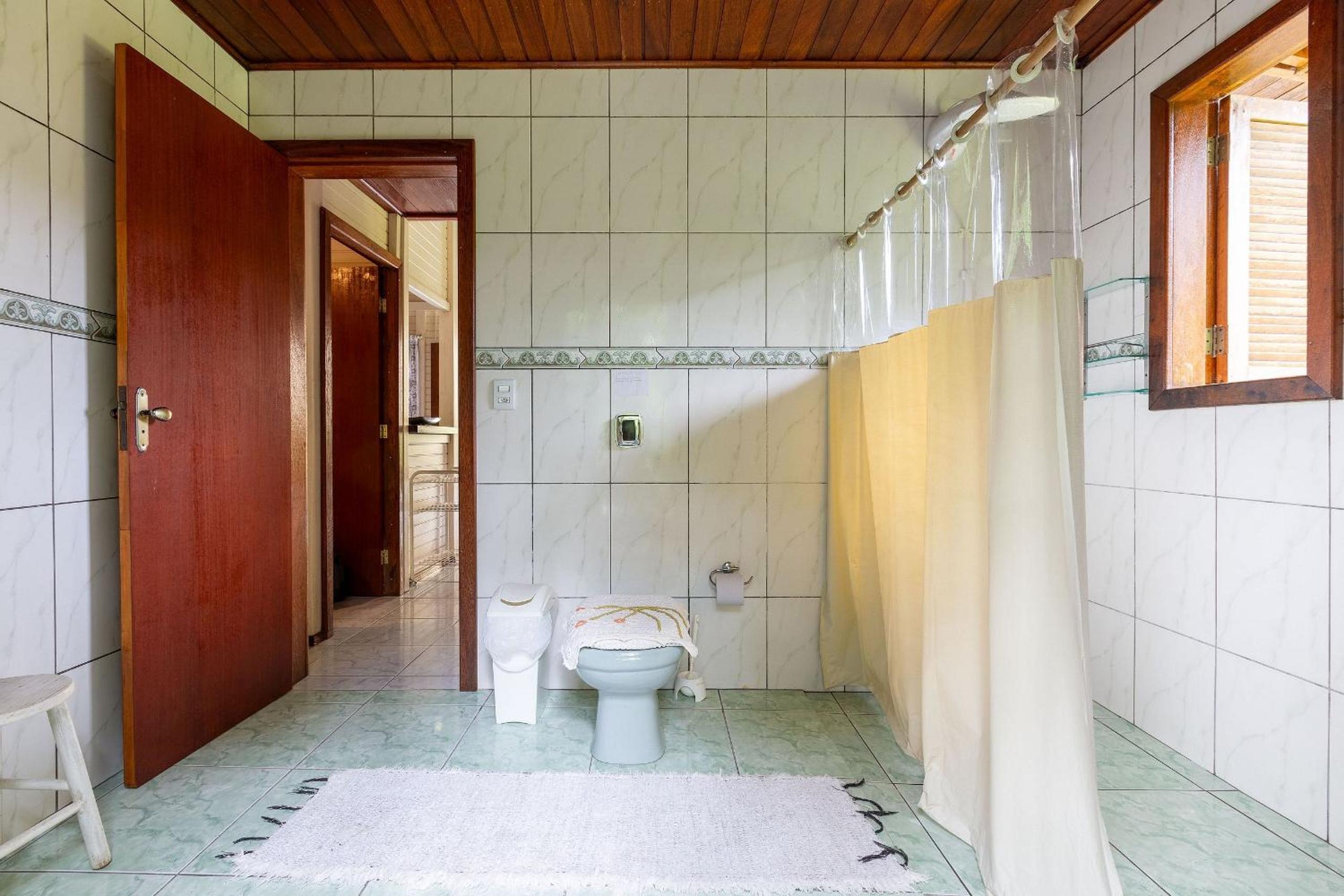 Cachoeira Privativa + Termas a 8min e momento em família
