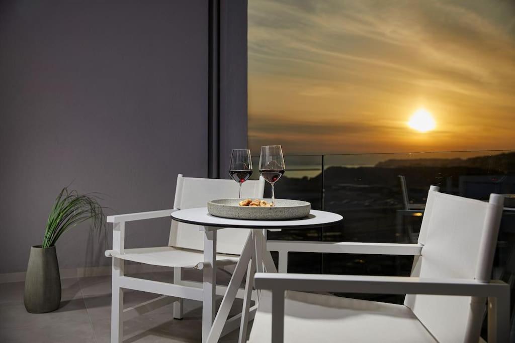 CW Athens Riviera Suite