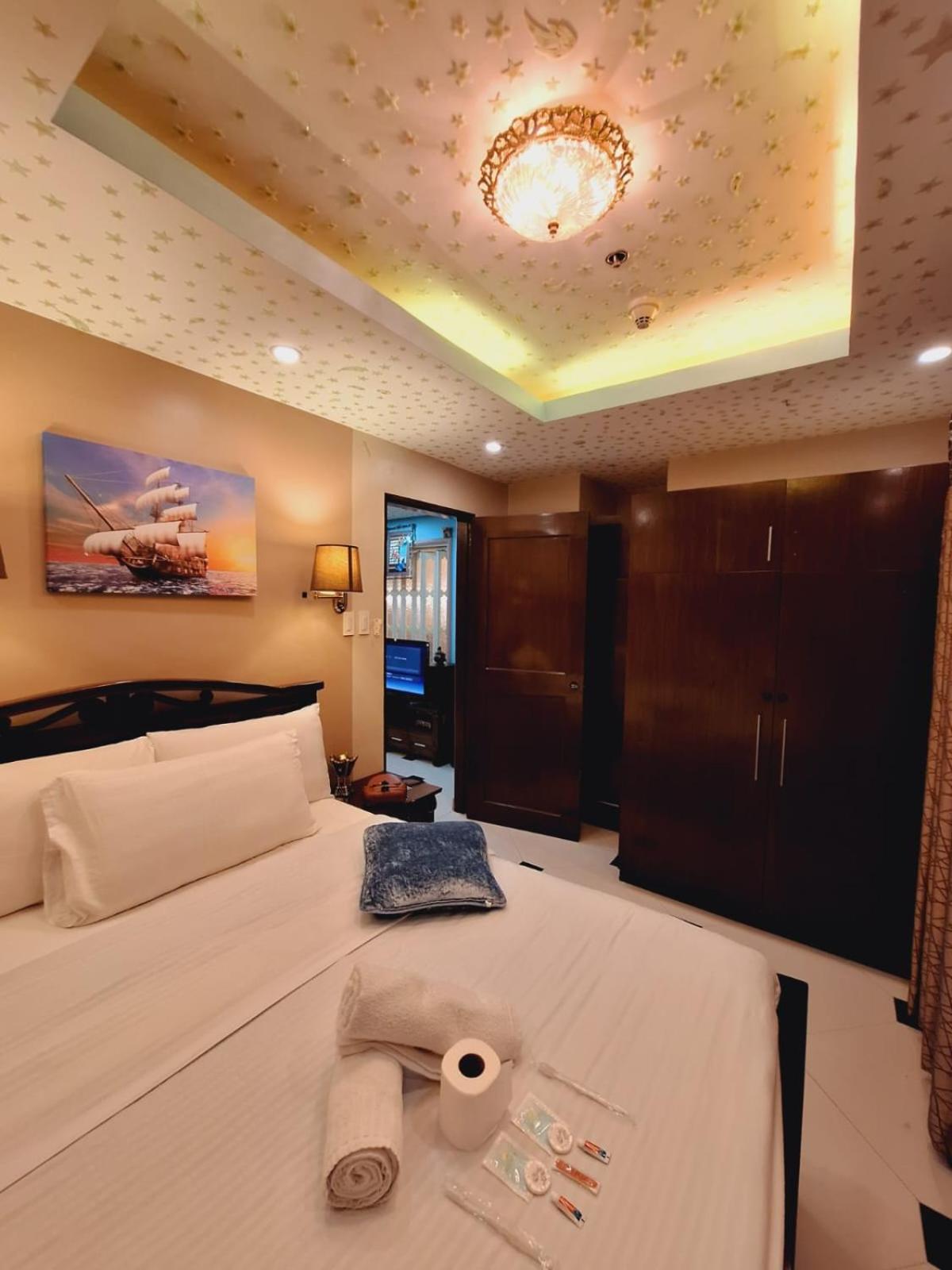 Two Bedrooms In Birch Tower With Pool view 2