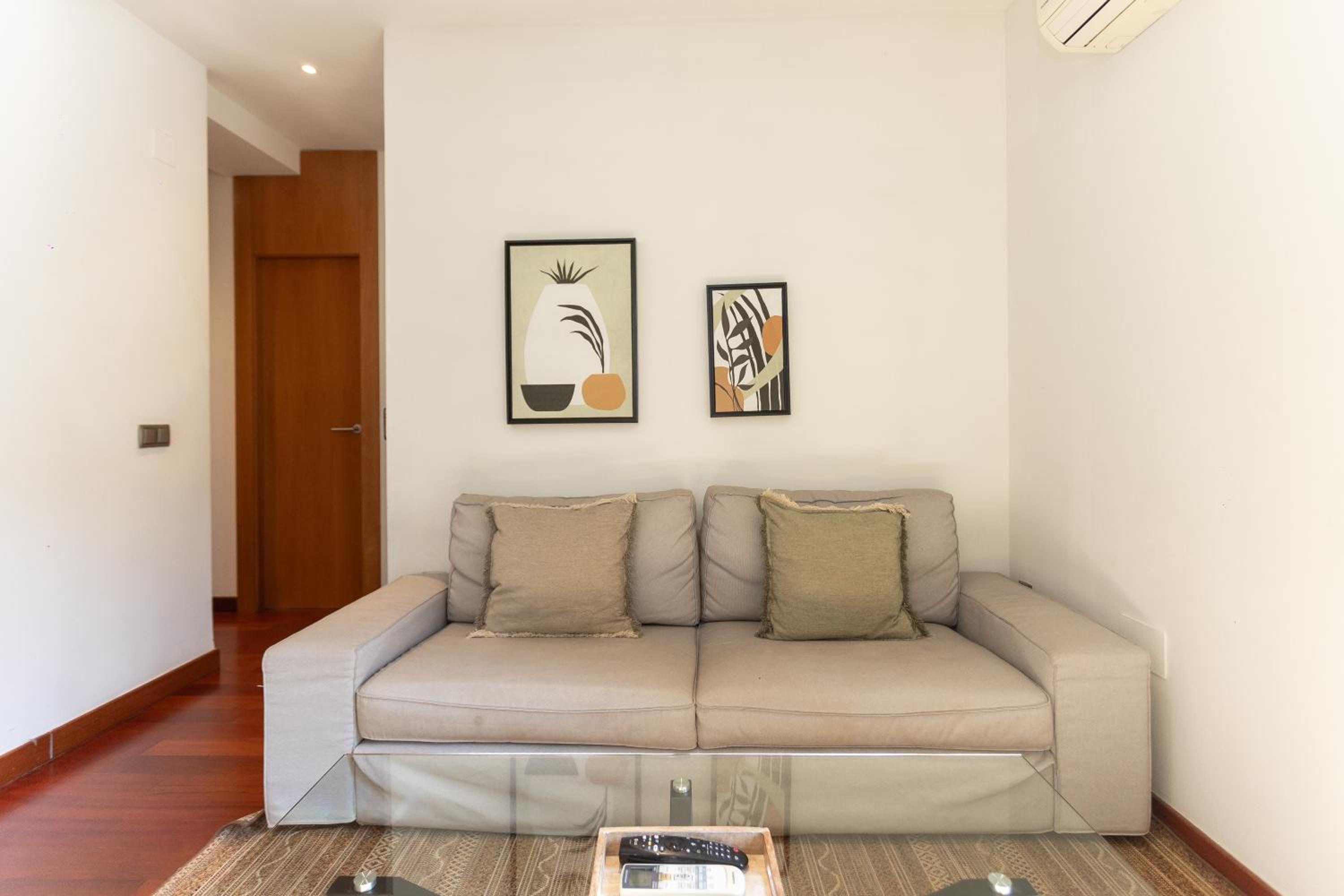 La Casa de la Alameda