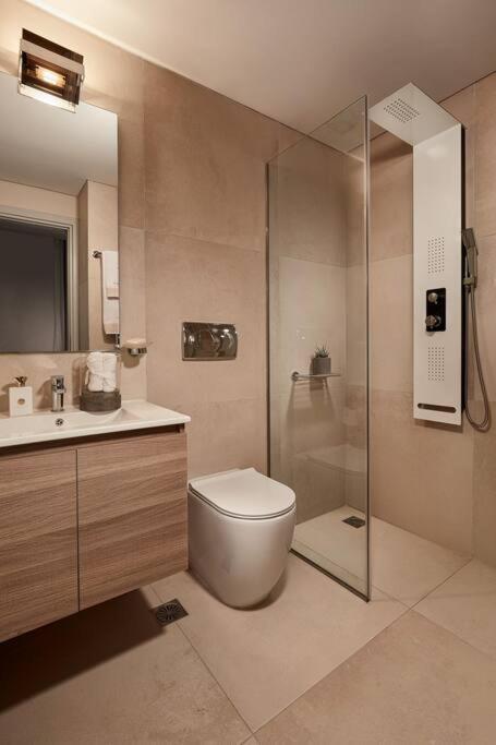 CW Athens Riviera Suite