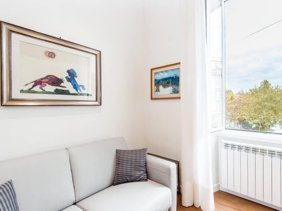 Trastevere Luxury Bright Apartment