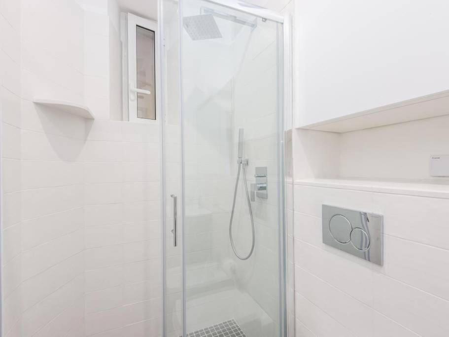 Trastevere Luxury Bright Apartment