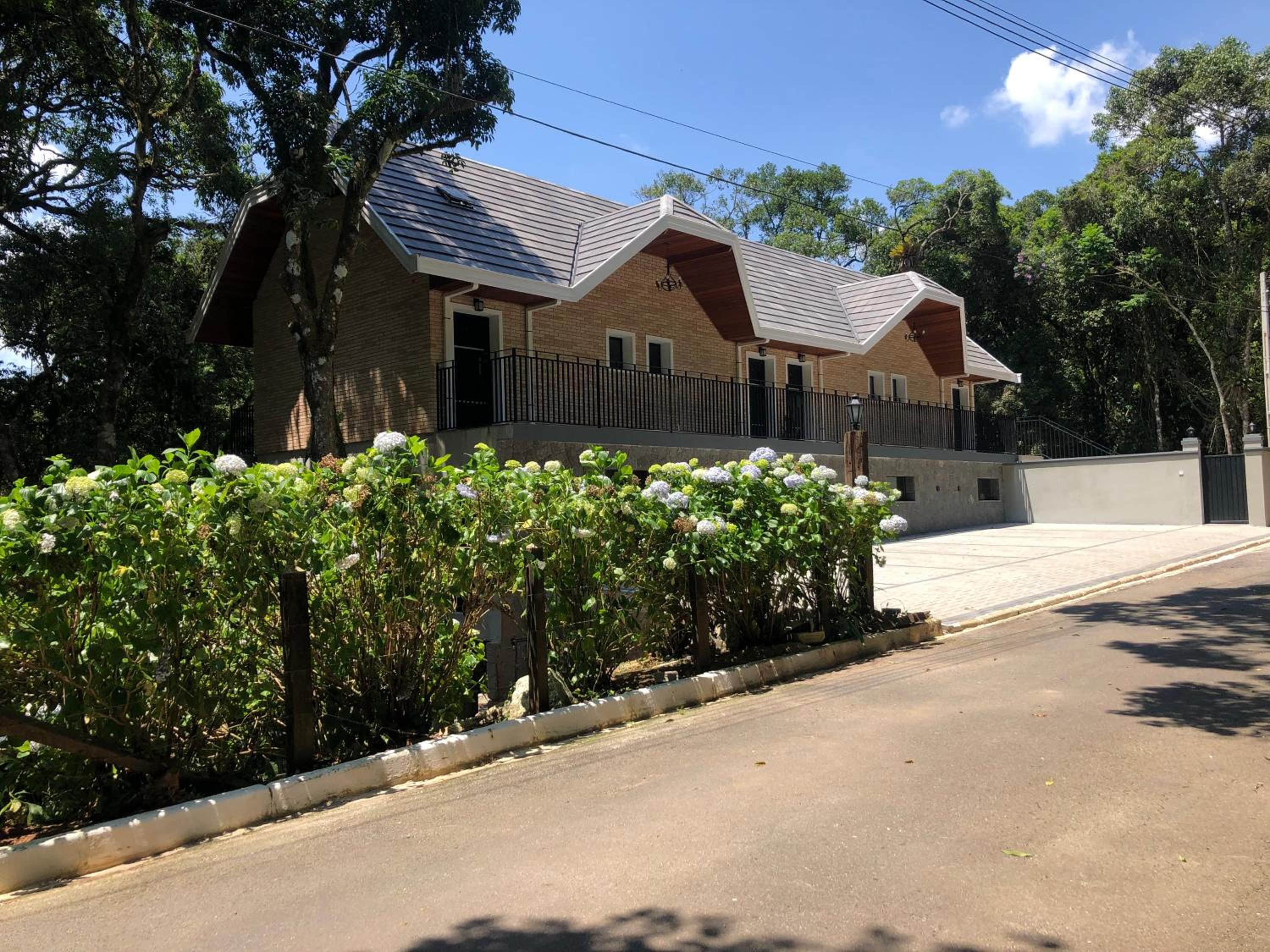 La Floresta Suites