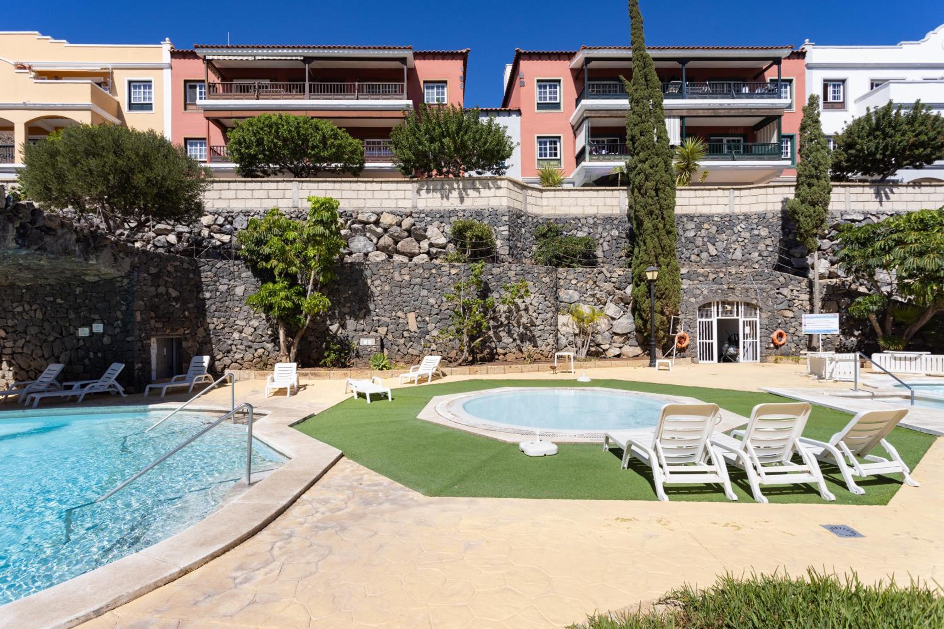 Macaronesia Apartment By Sunkeyrents view 5