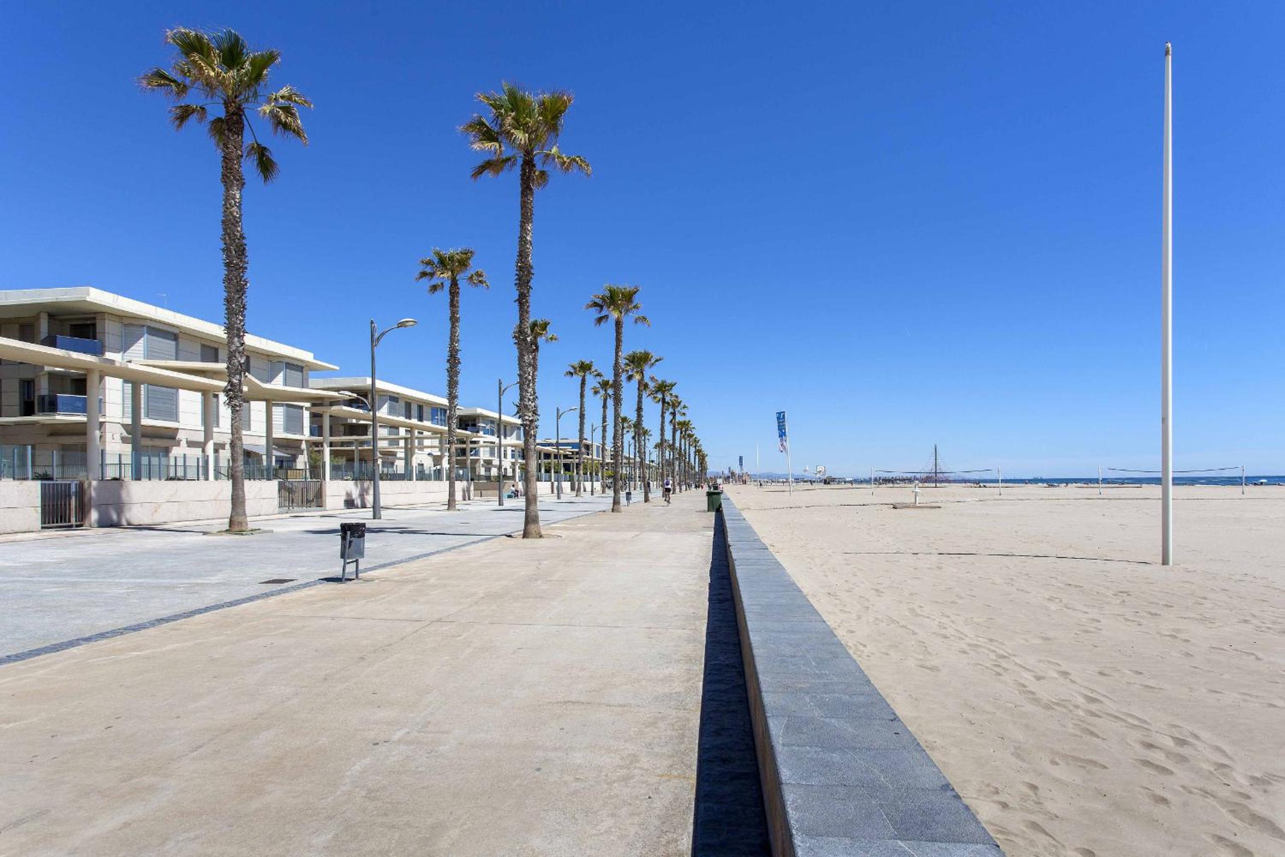 Patacona Mediterranean Beach
