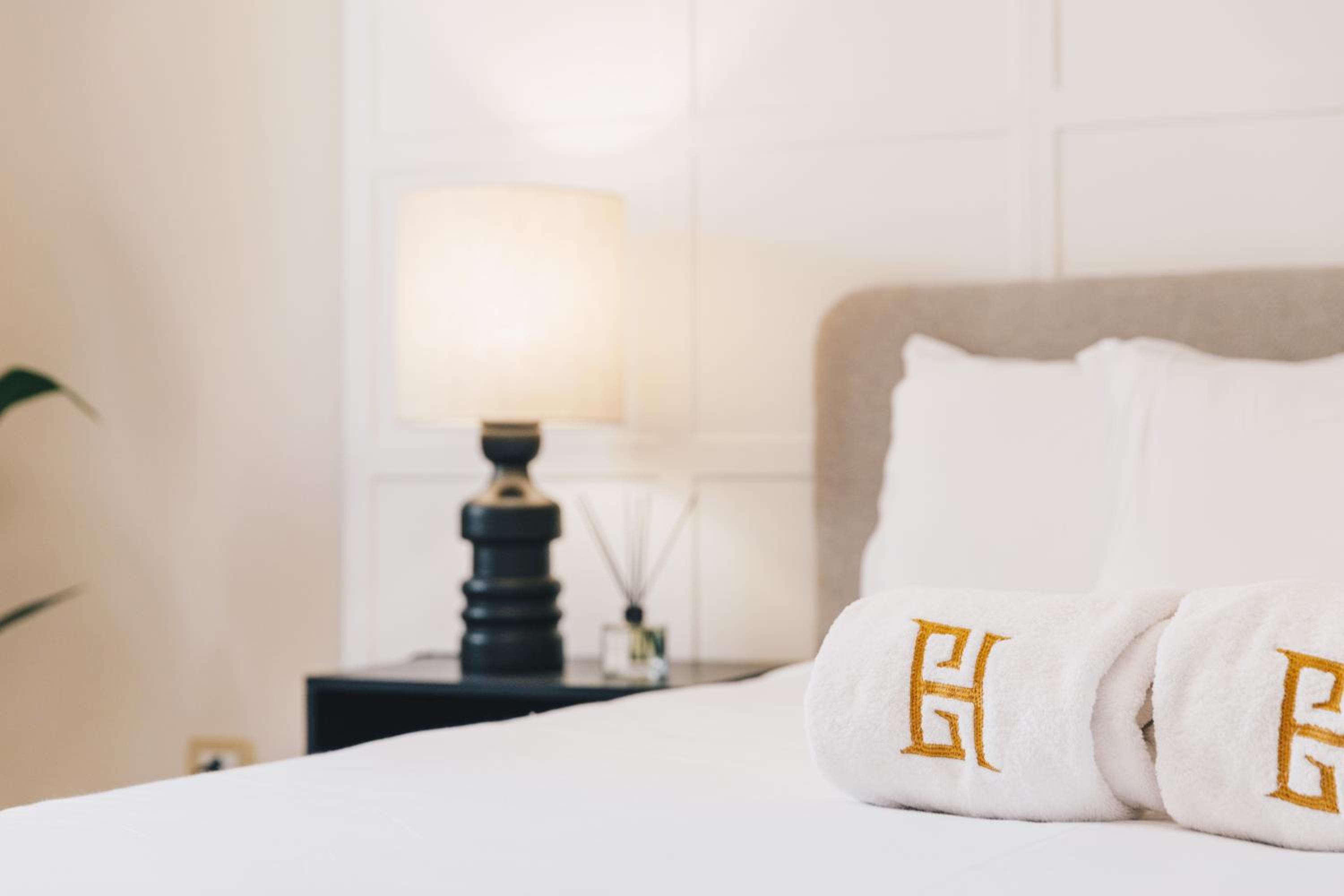 VIDA by Elegant Hospitality - near malls