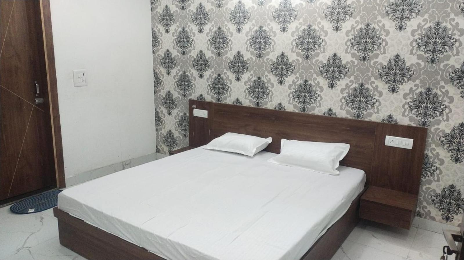 Hotel Kadamb, Palwal view 3