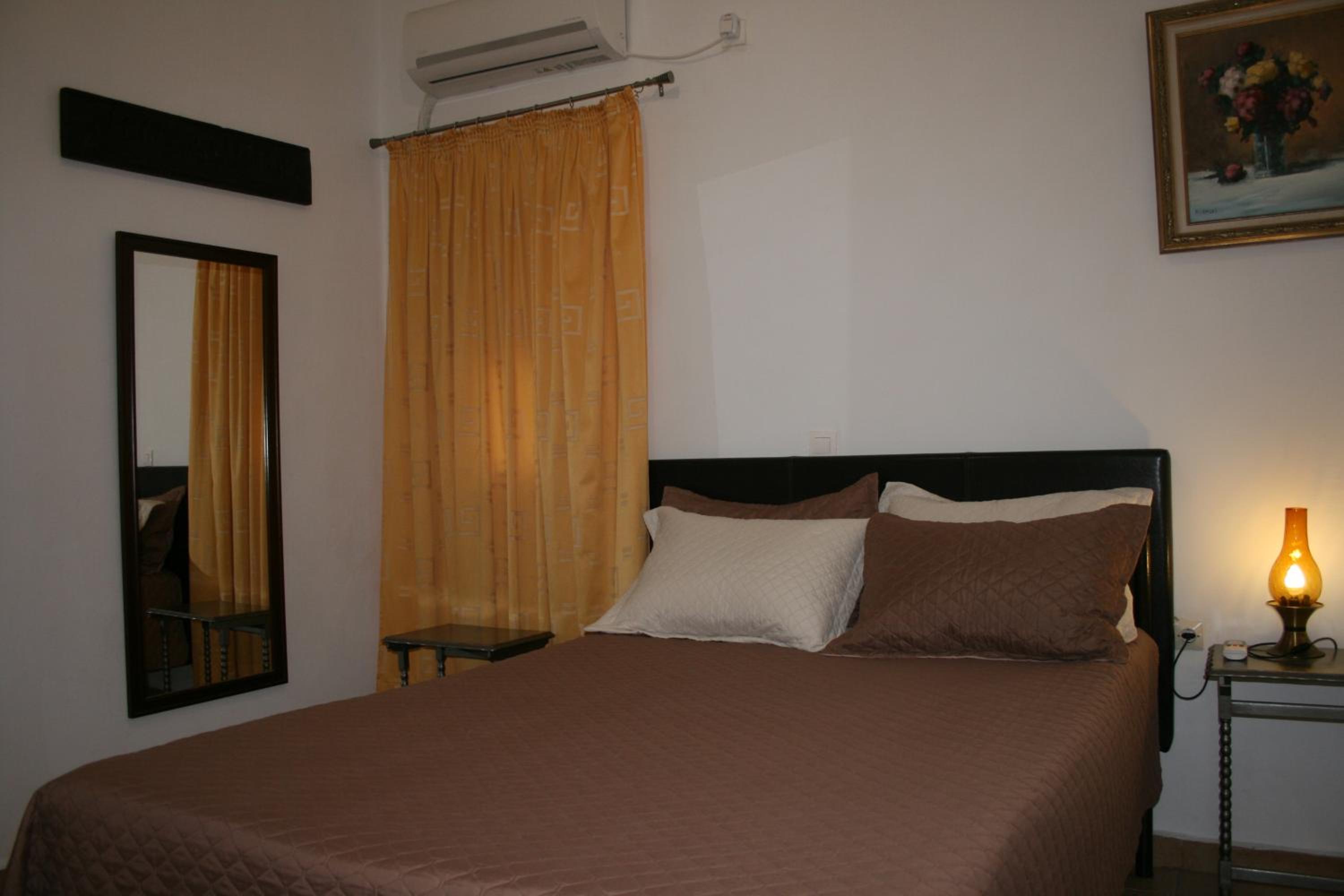 Theatraki, photo 37