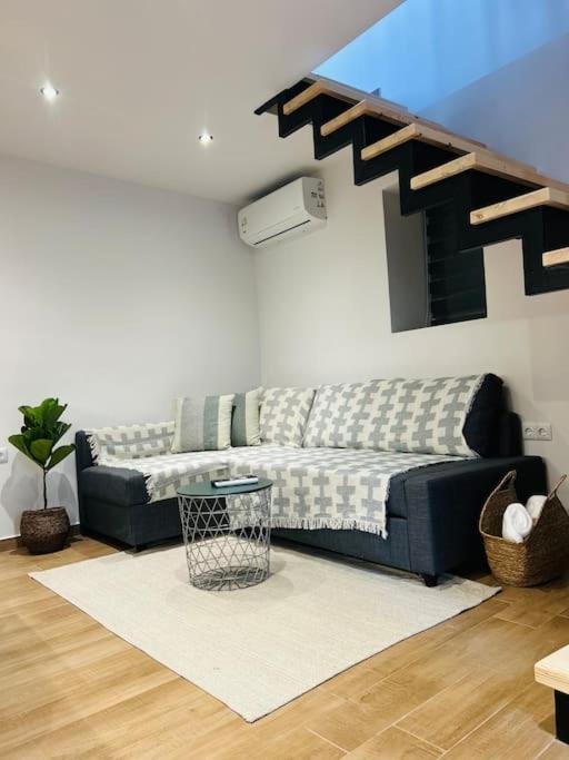 Statha’s Home
