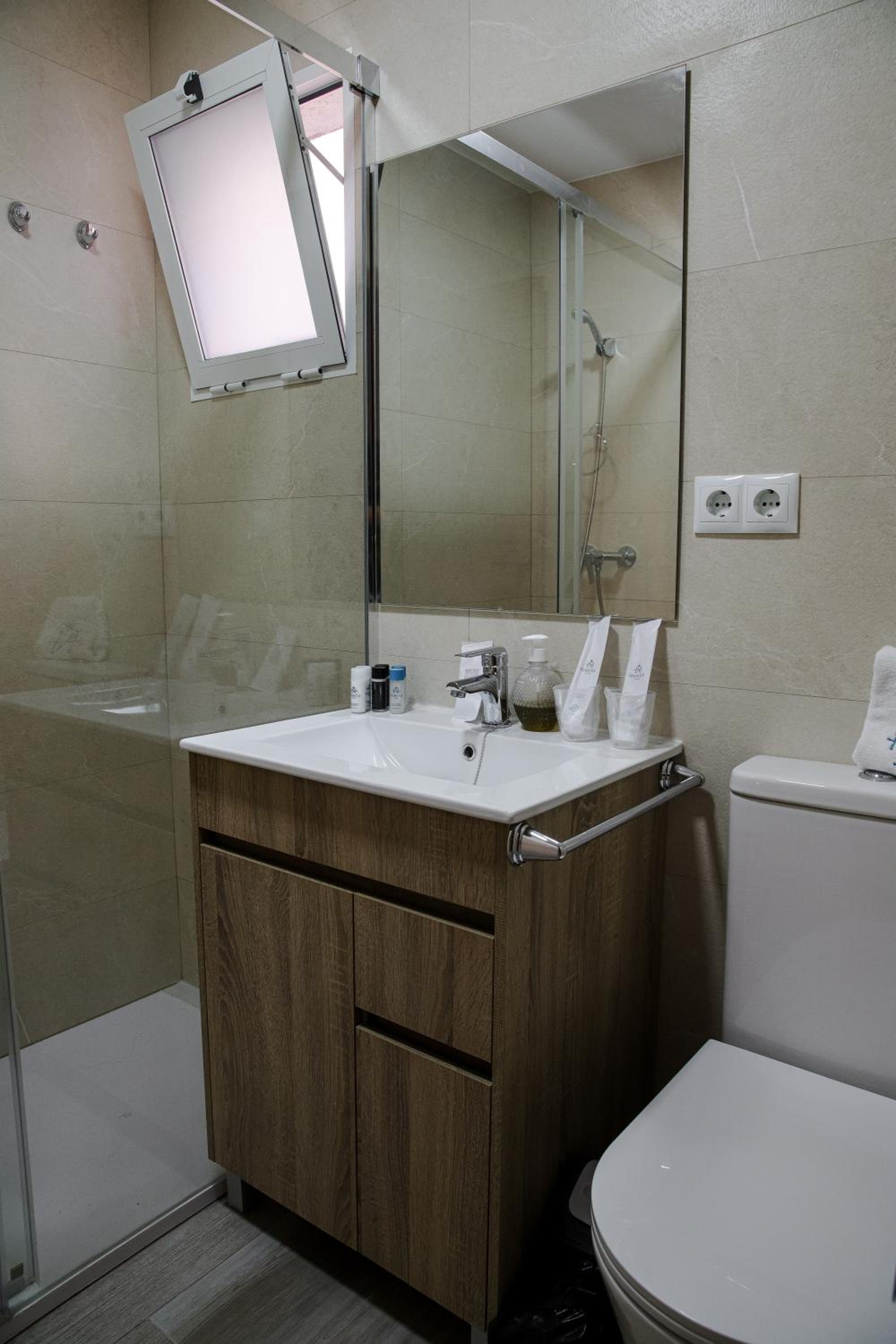 APARTAMENTO SANTA POLA ZONA CLUB NAUTICO PISCINA COMUNITARIa 2