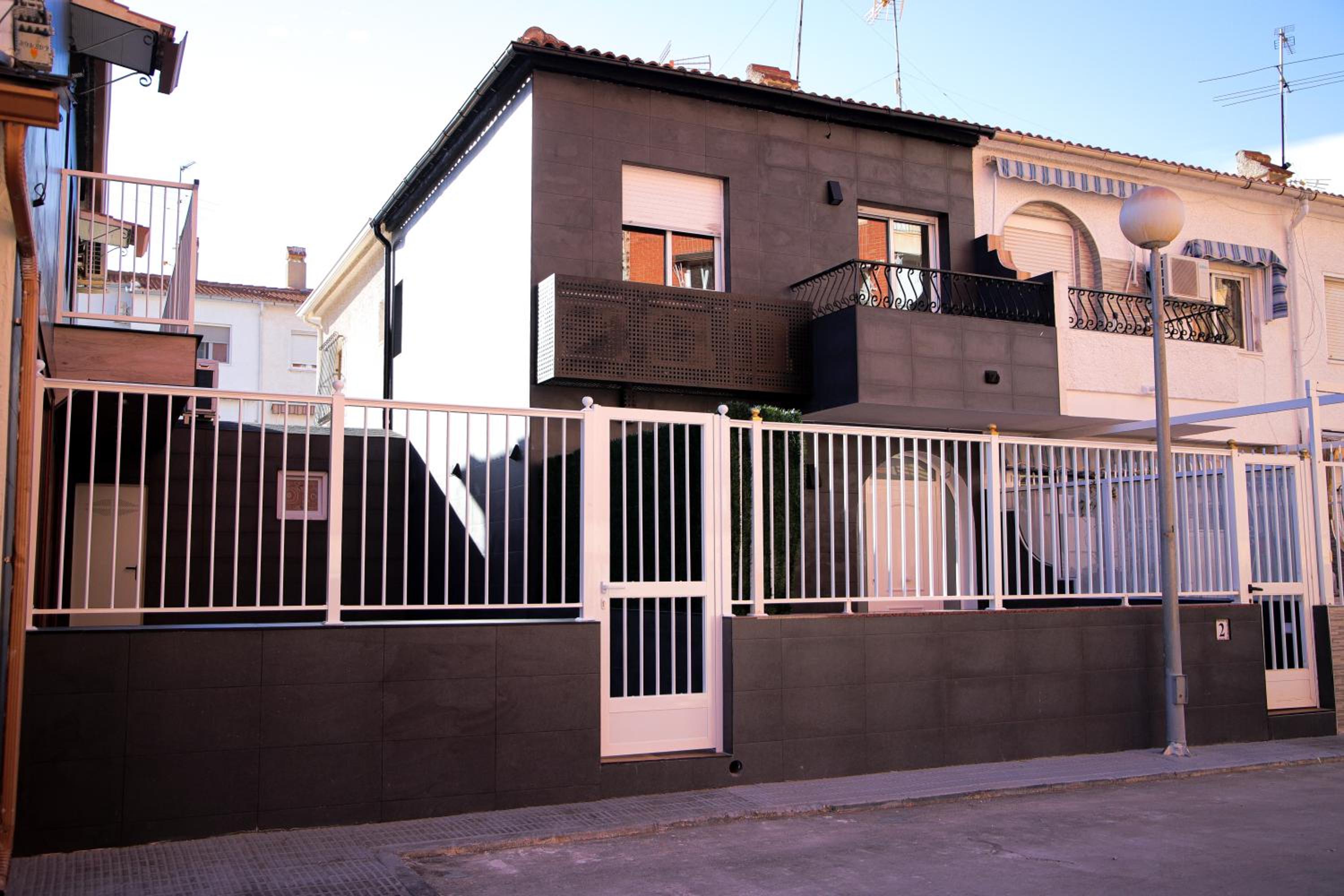 APARTAMENTO SANTA POLA ZONA CLUB NAUTICO PISCINA COMUNITARIa 2