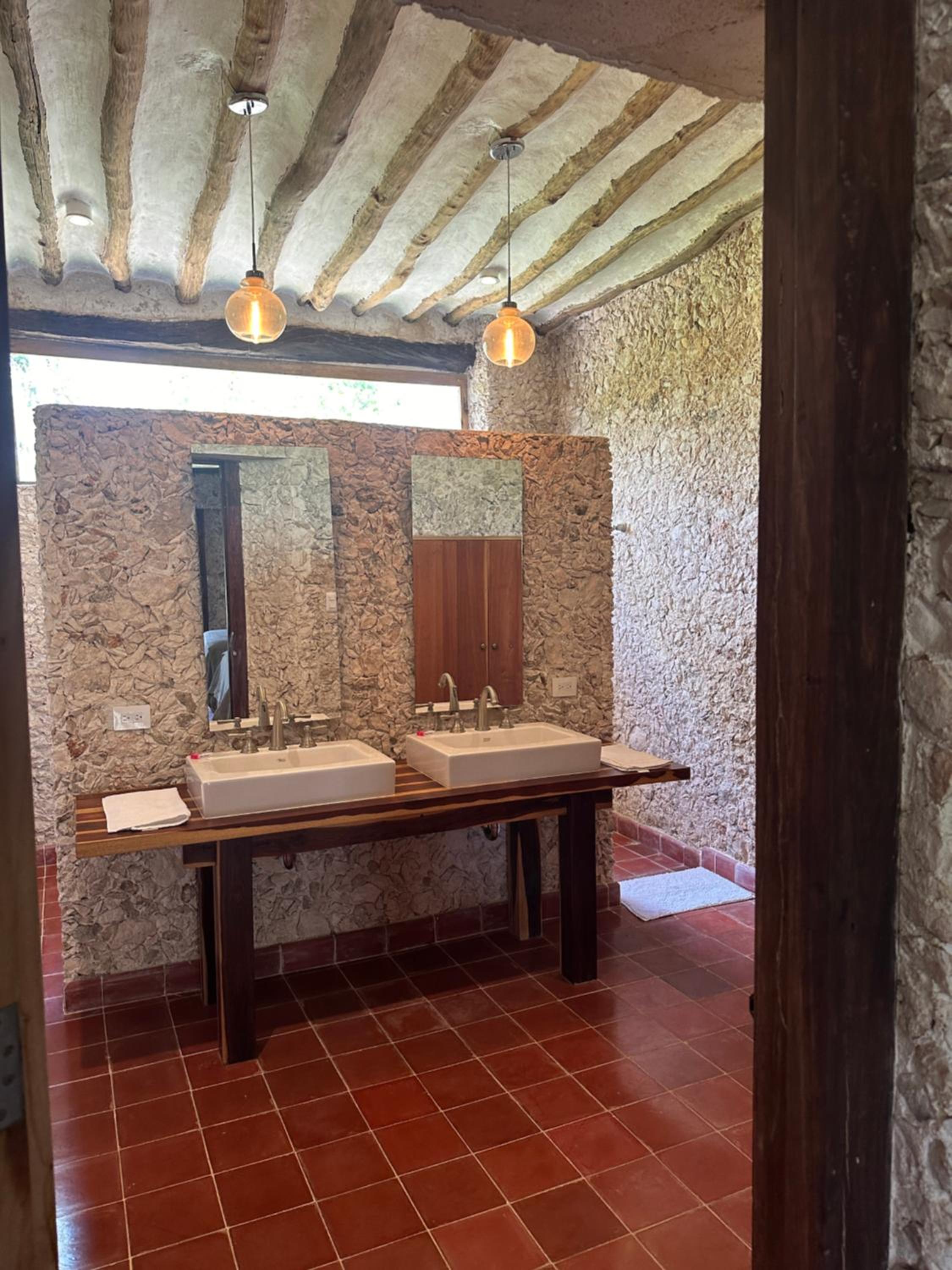 Hacienda Guesthouse with Private Cenote