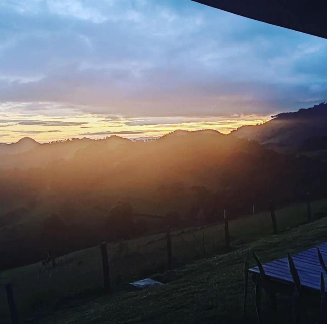 Chalé horizonte azul