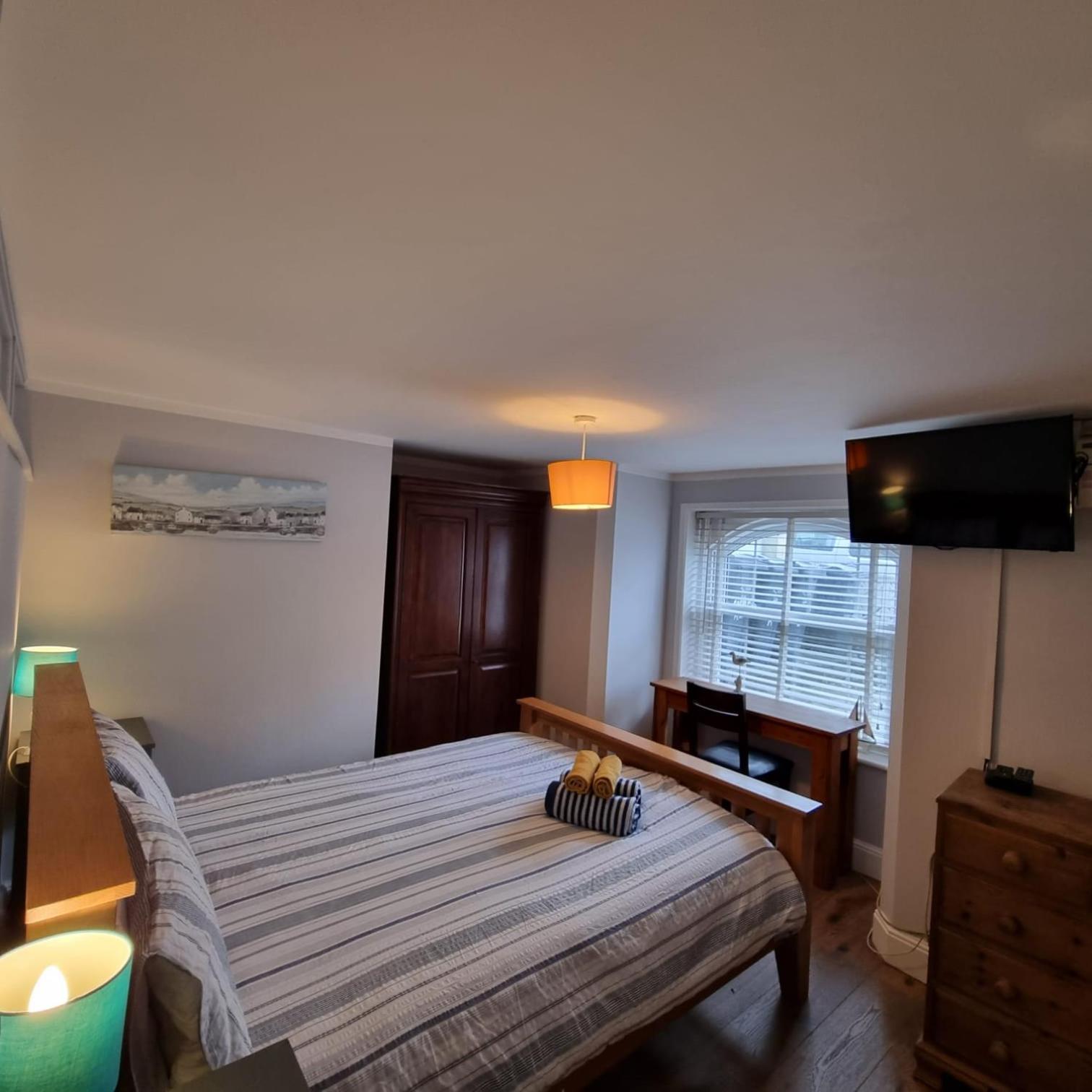 Ryde Beach Garden Apartment view 5
