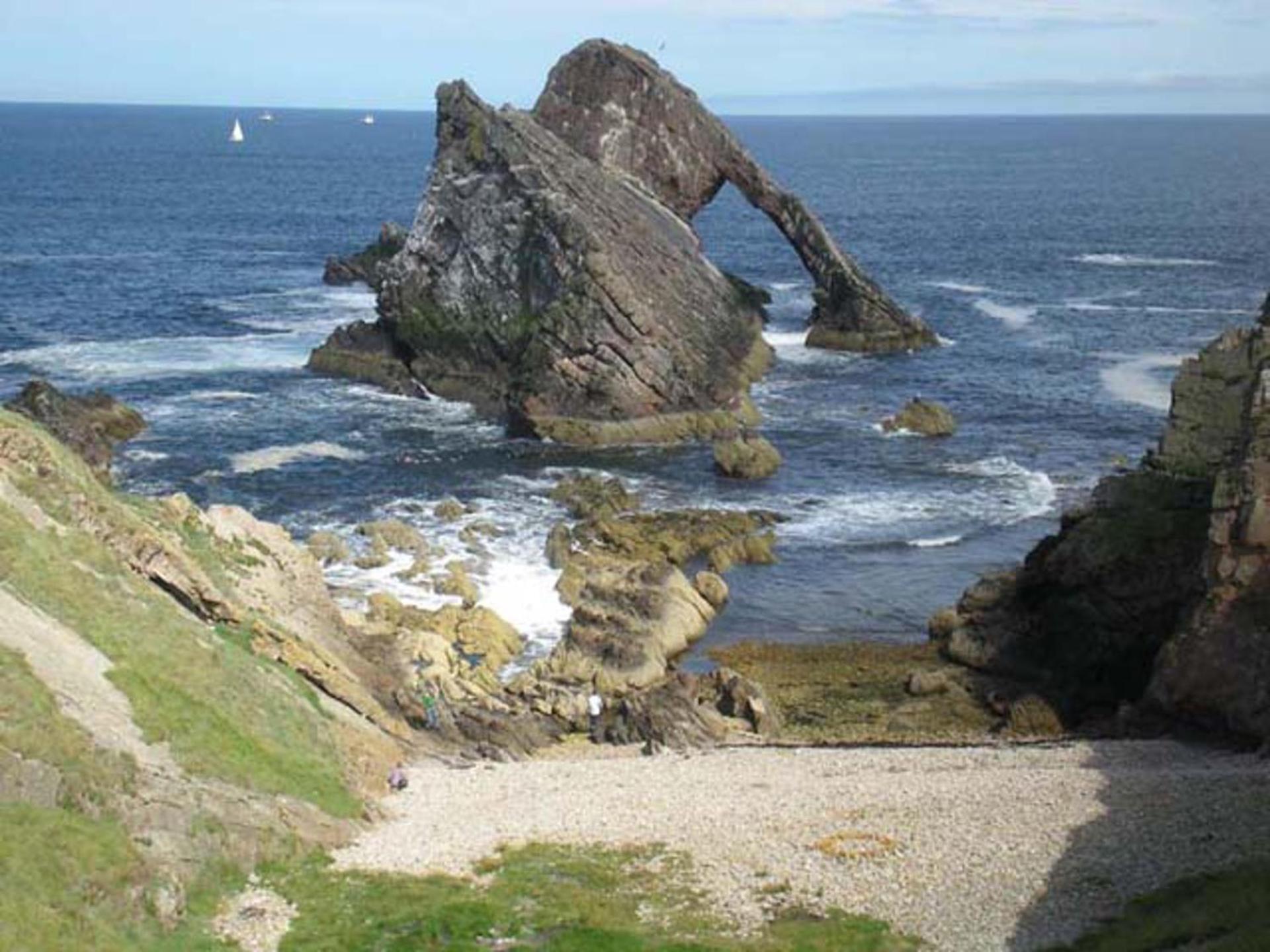 Come along and enjoy the beautiful Moray Coast view 3