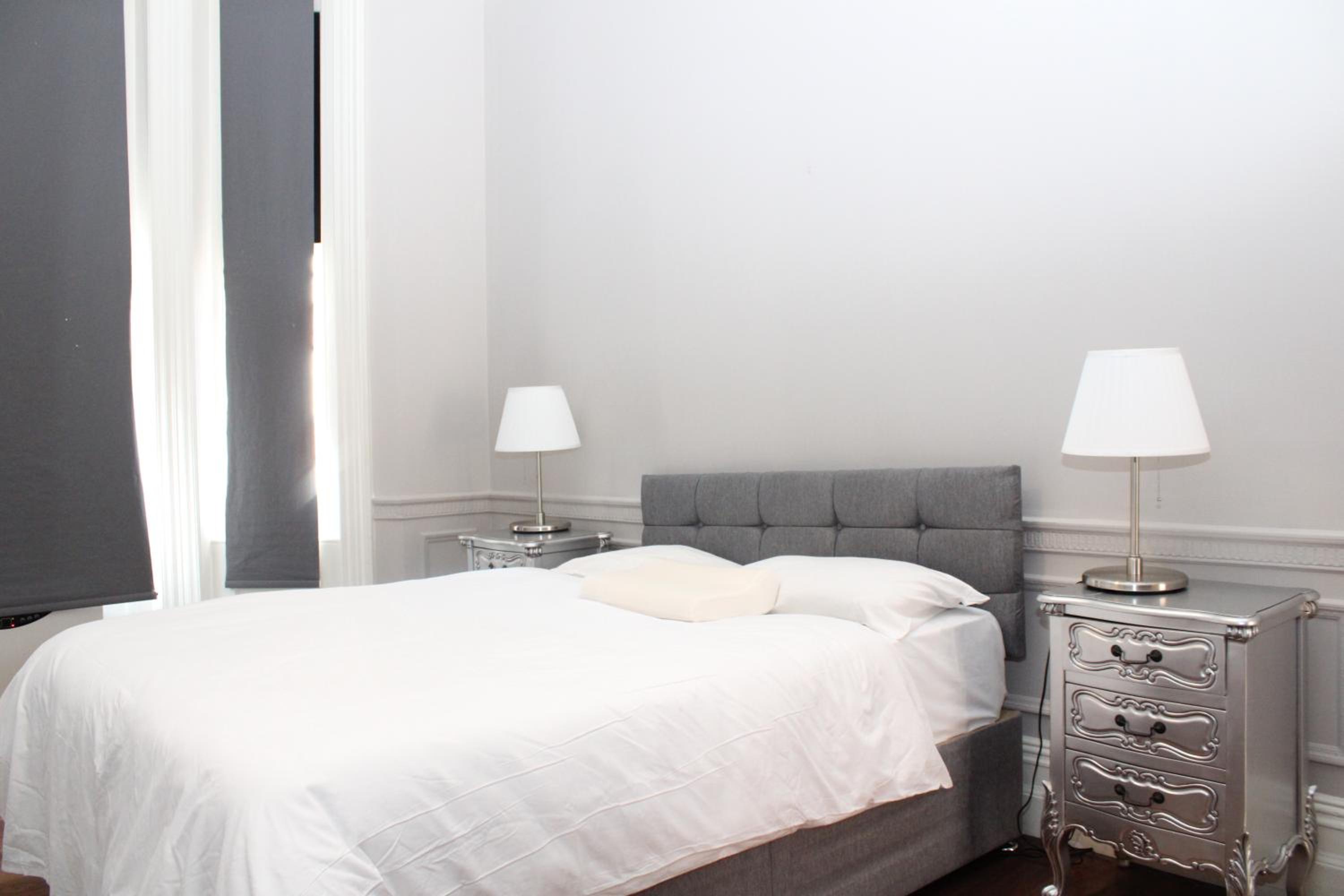Chelsea Classic Apartments