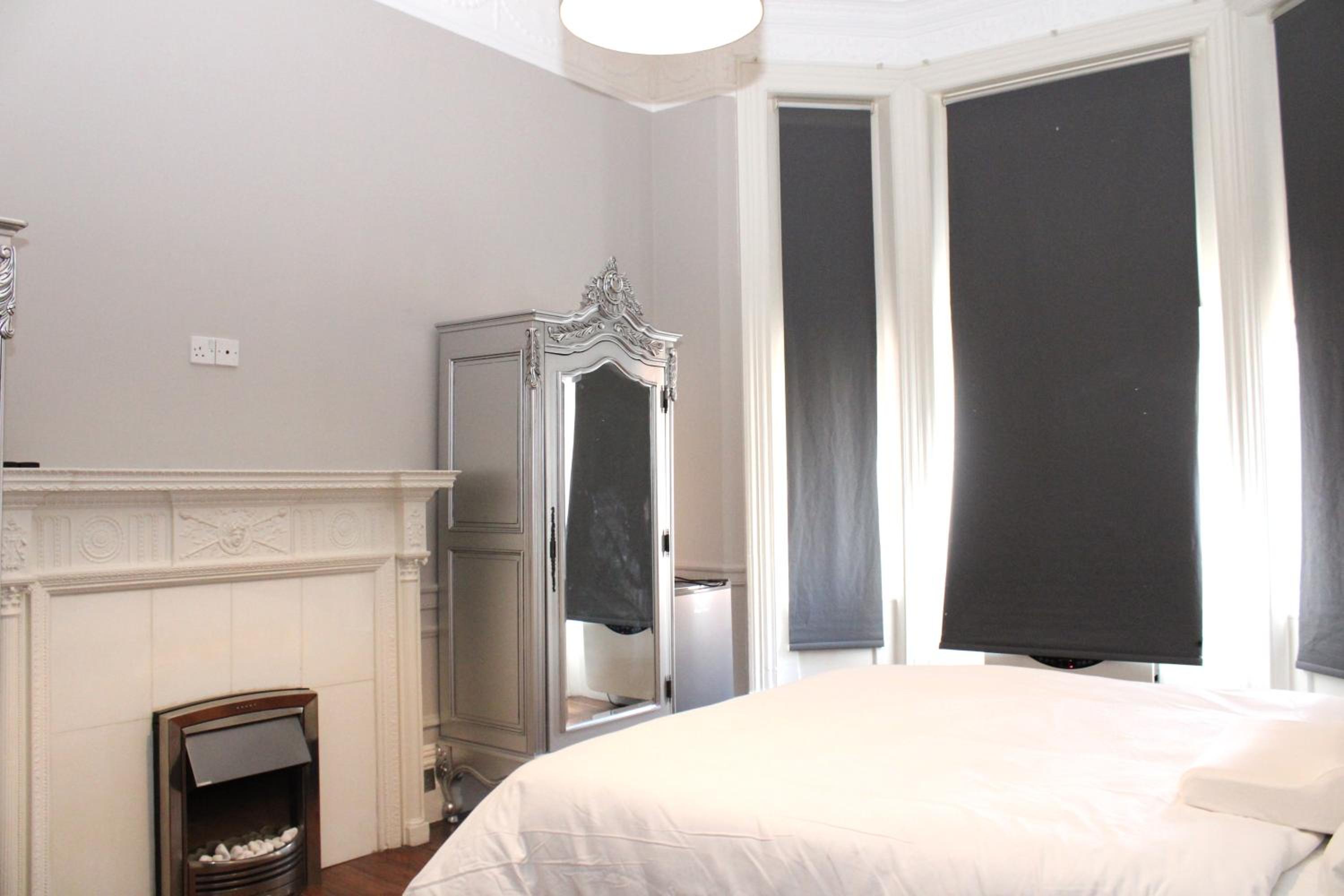 Chelsea Classic Apartments