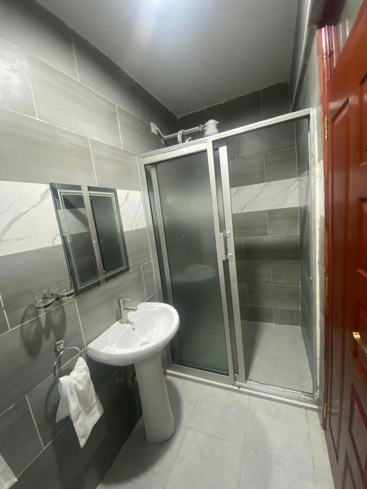 Meru Heights Luxury Apartments