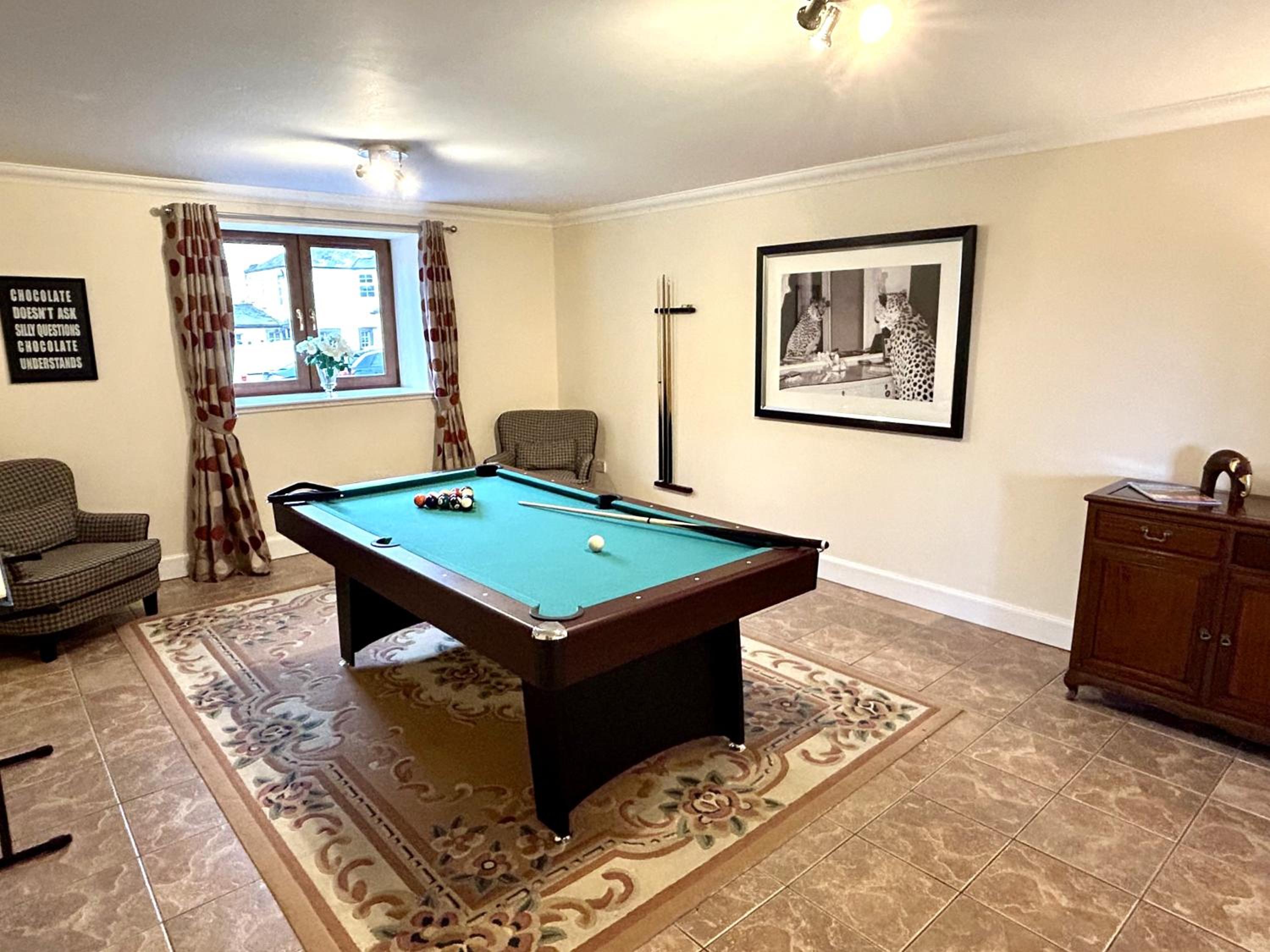 Keepers Lodge with Hot Tub