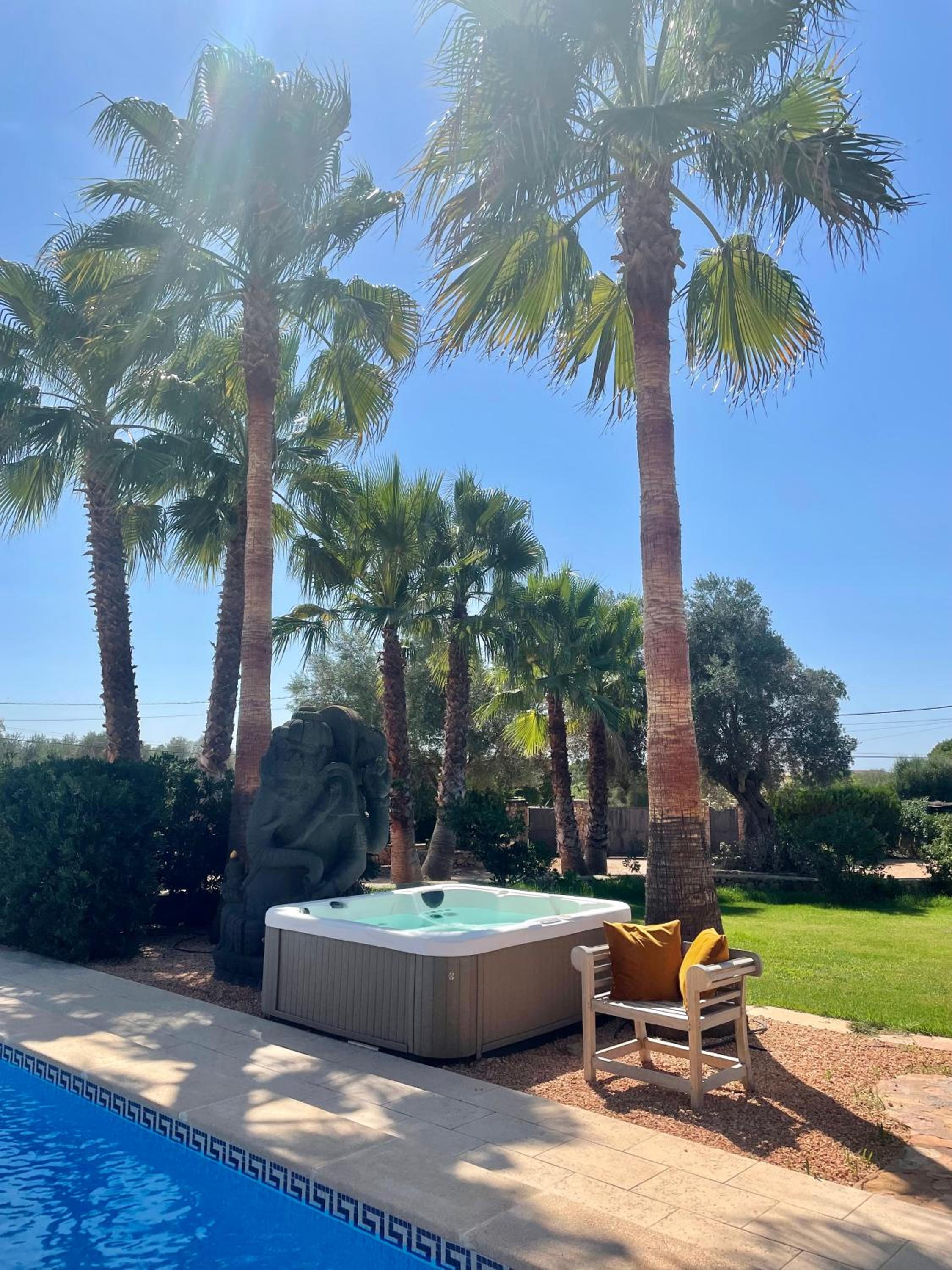 Villa Cas Mariné mit beheizb. Pool und Außenküche view 2