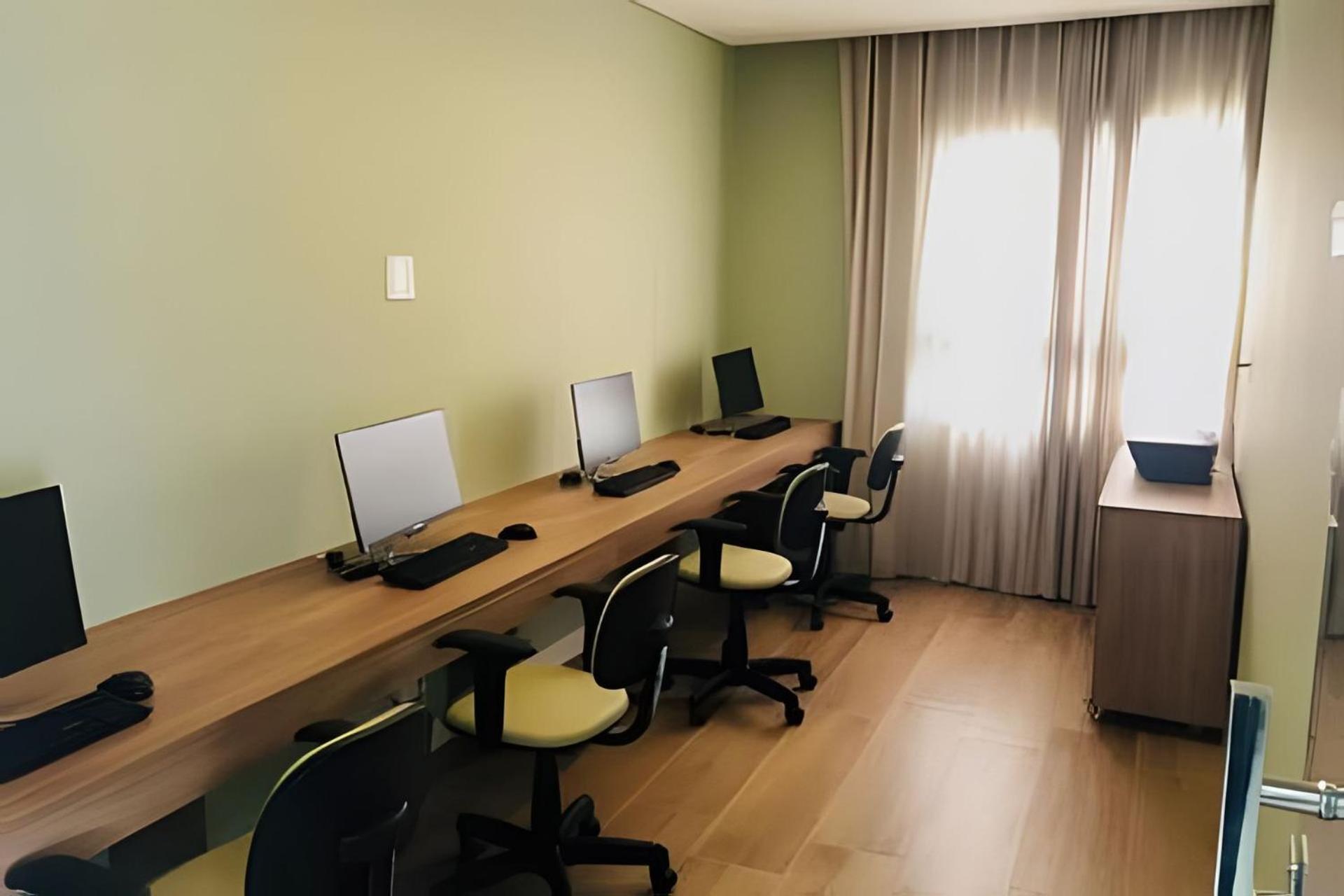 New Studios by VLV Stays