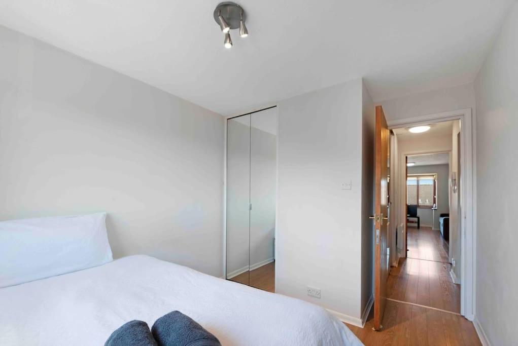 Cotton Avenue Flat Second Floor Sleeps 4