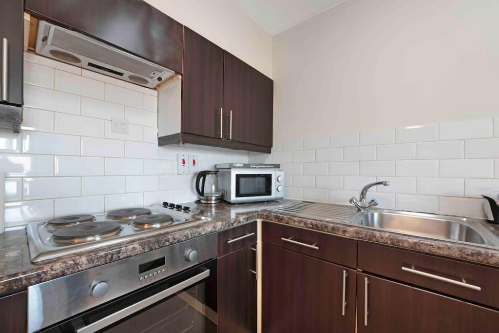 Cotton Avenue Flat Second Floor Sleeps 4