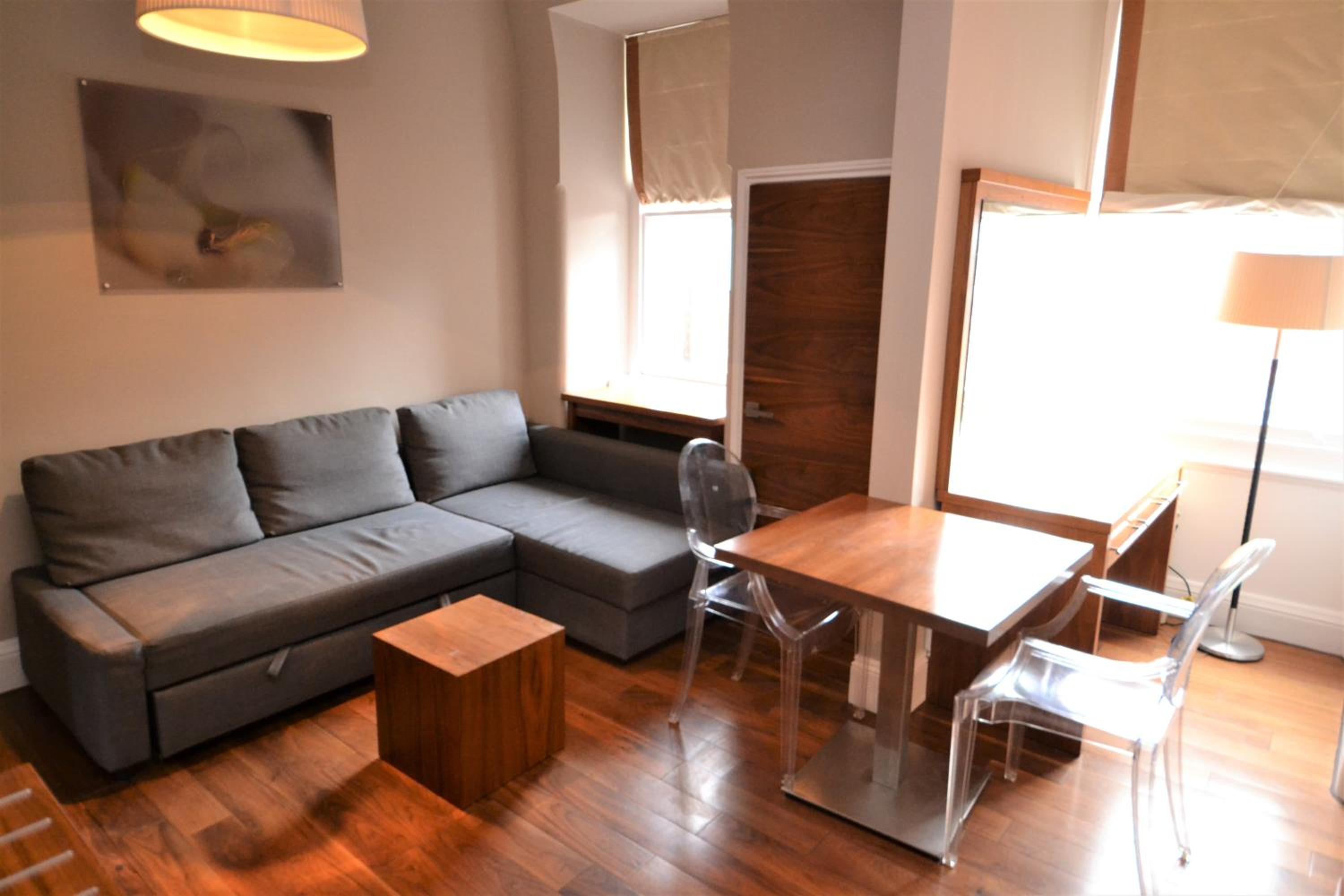 Chelsea Classic Apartments