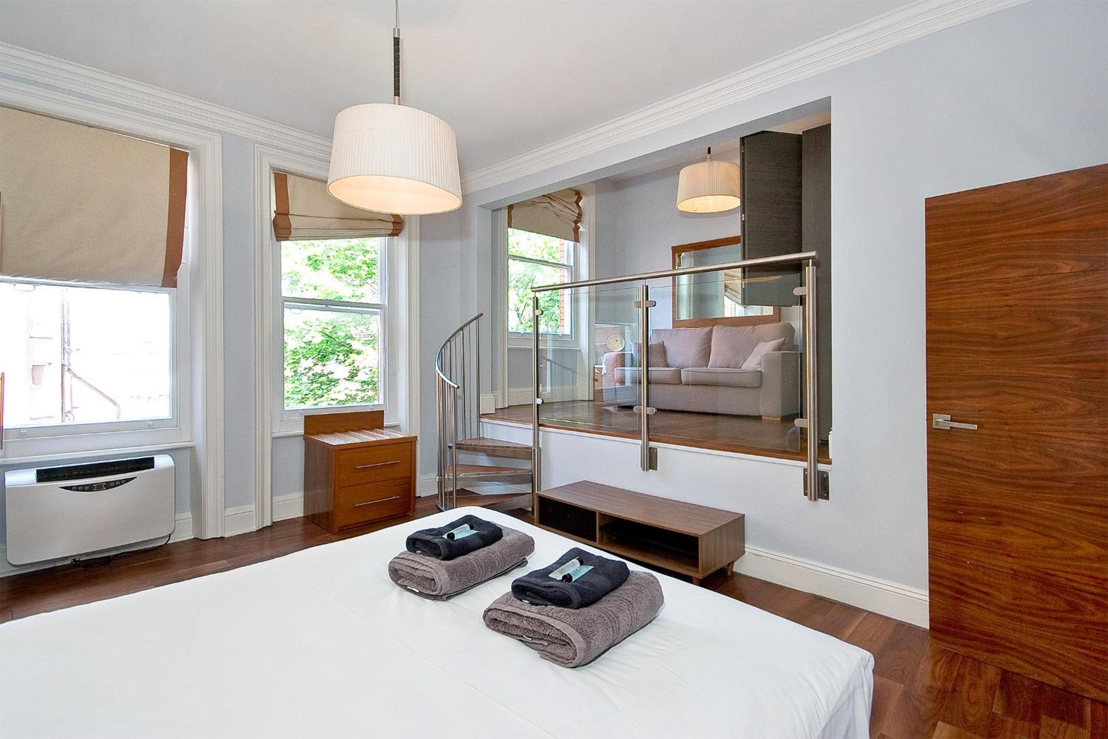 Chelsea Classic Apartments