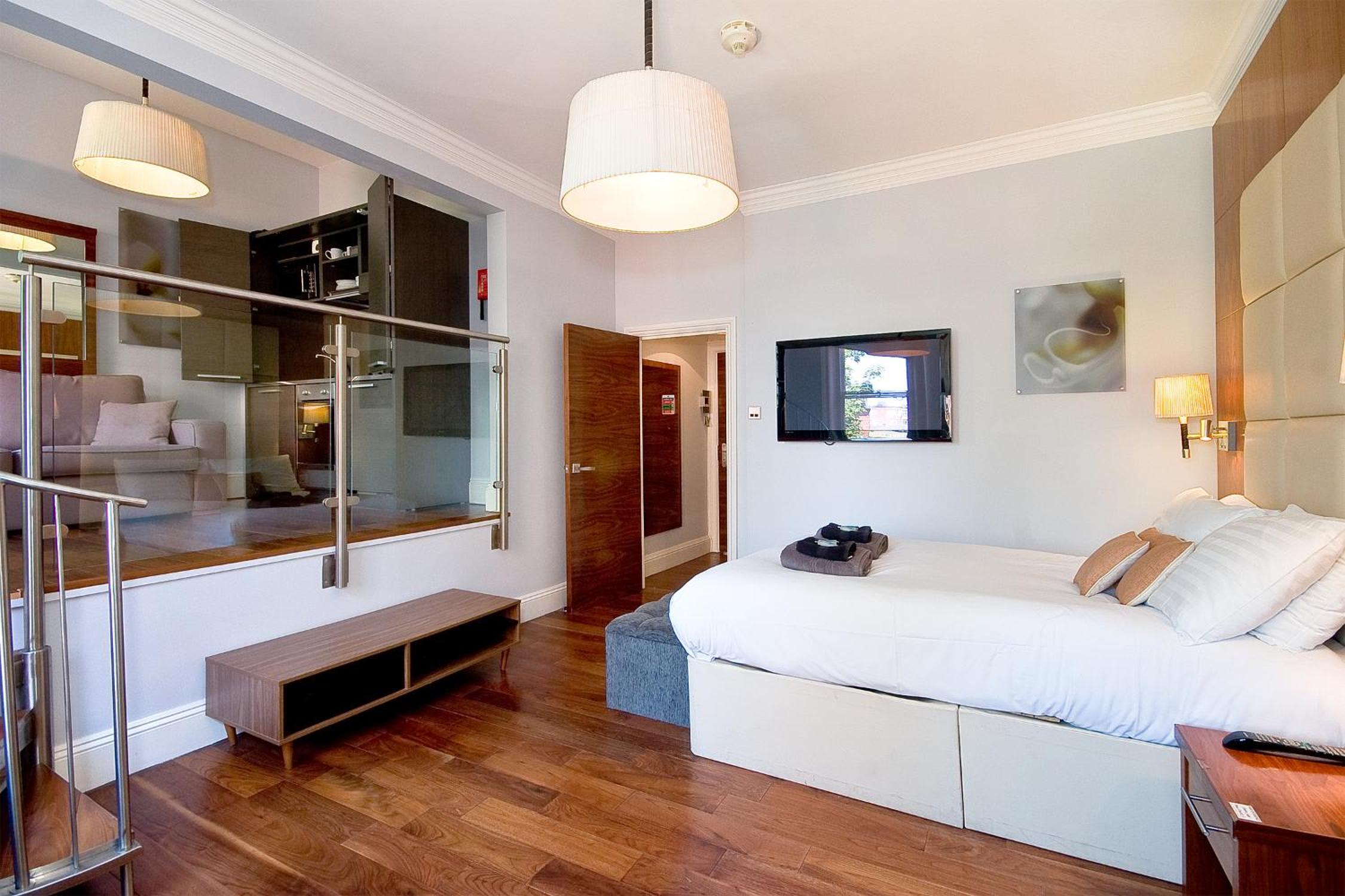 Chelsea Classic Apartments