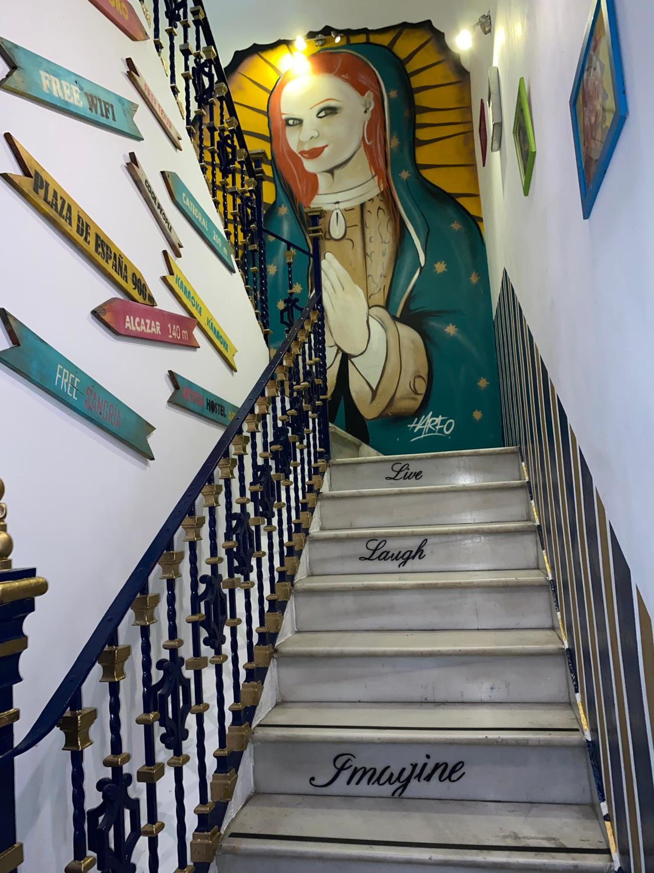 Seville Vacations - Sevilla Kitsch Hostel Art - Property Image 39