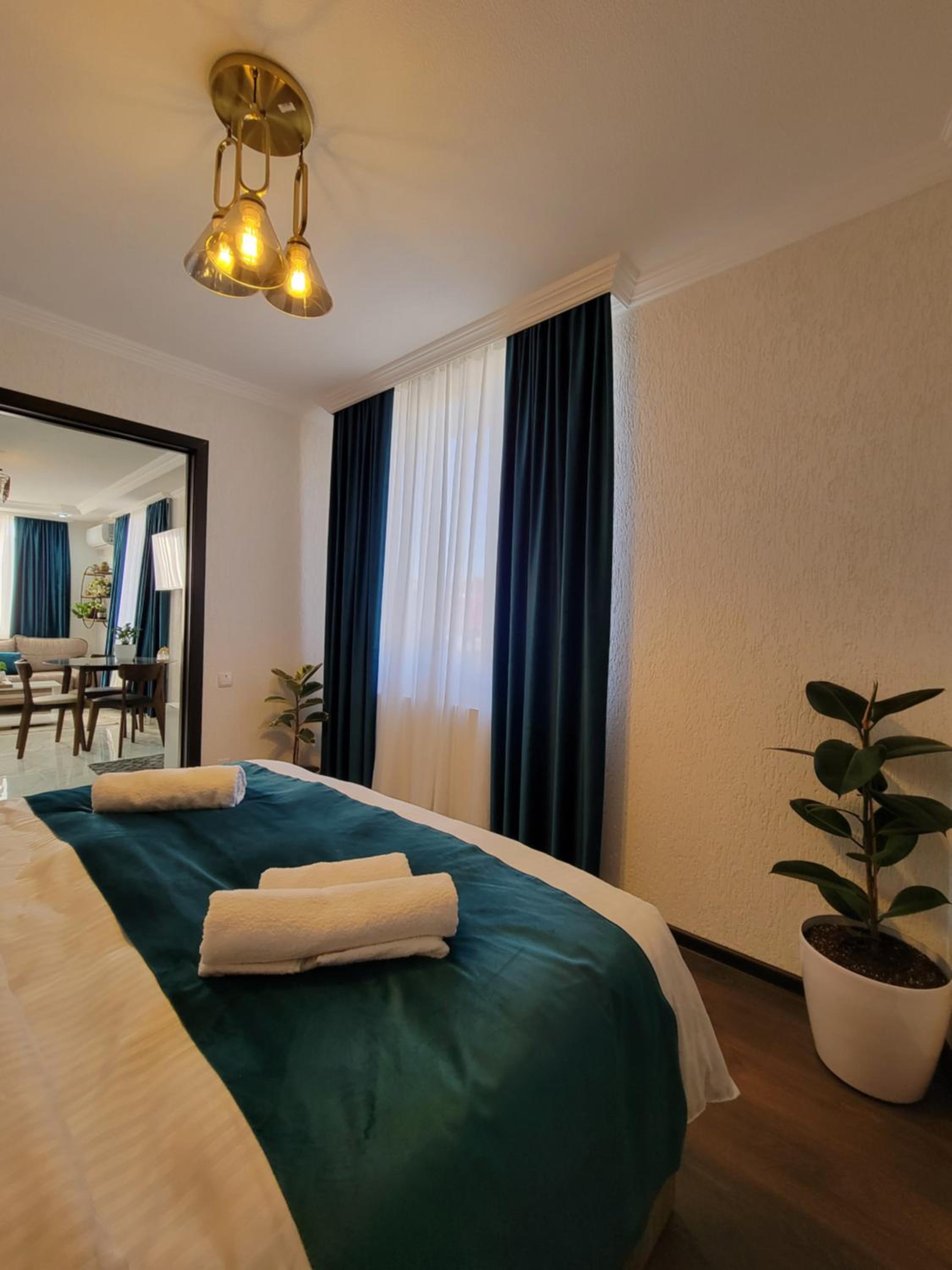 Oxygen Luxury Suite view 5