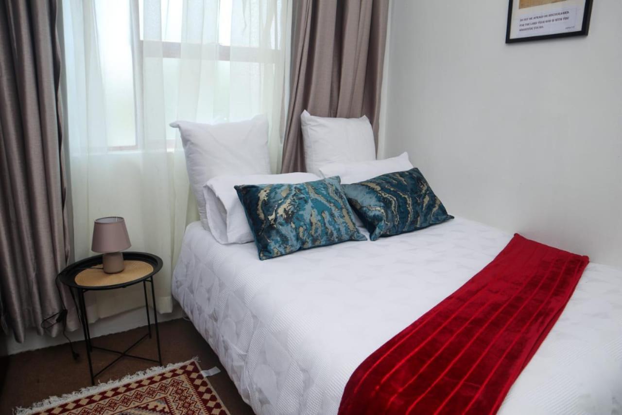 Spacious and luxury 3 bedroom apartment